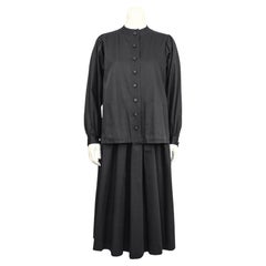 Giacca e gonna in cotone nero di Yves Saint Laurent/YSL degli anni '70