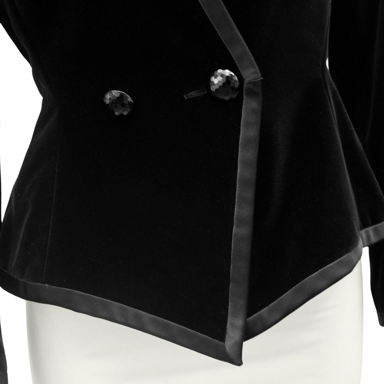 Women's 1970s Yves Saint Laurent/YSL Black Velvet Jacket 
