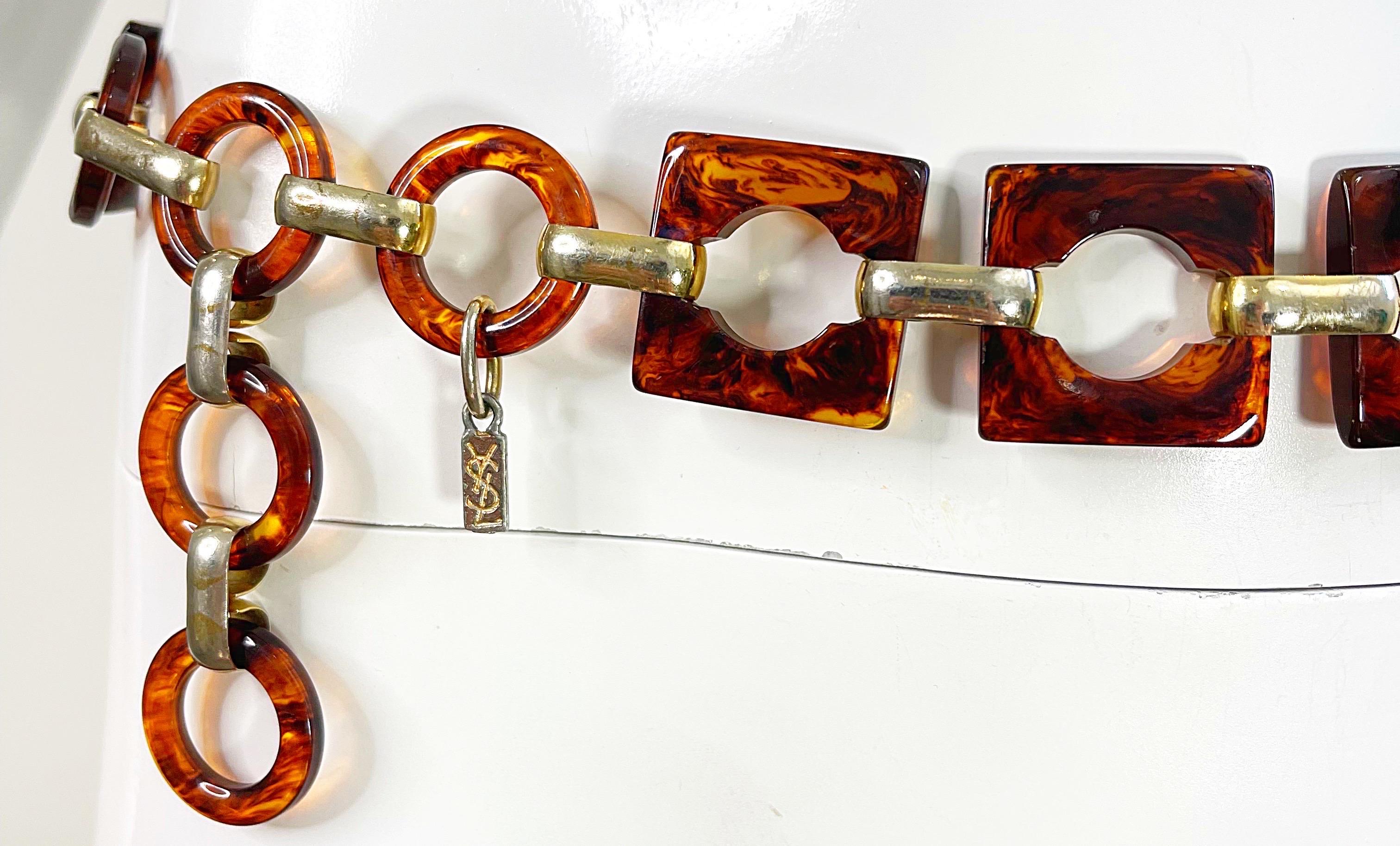 Yves Saint Laurent YSL Ceinture ou collier à maillons vintage en lucite tortue des années 1970 en vente 9