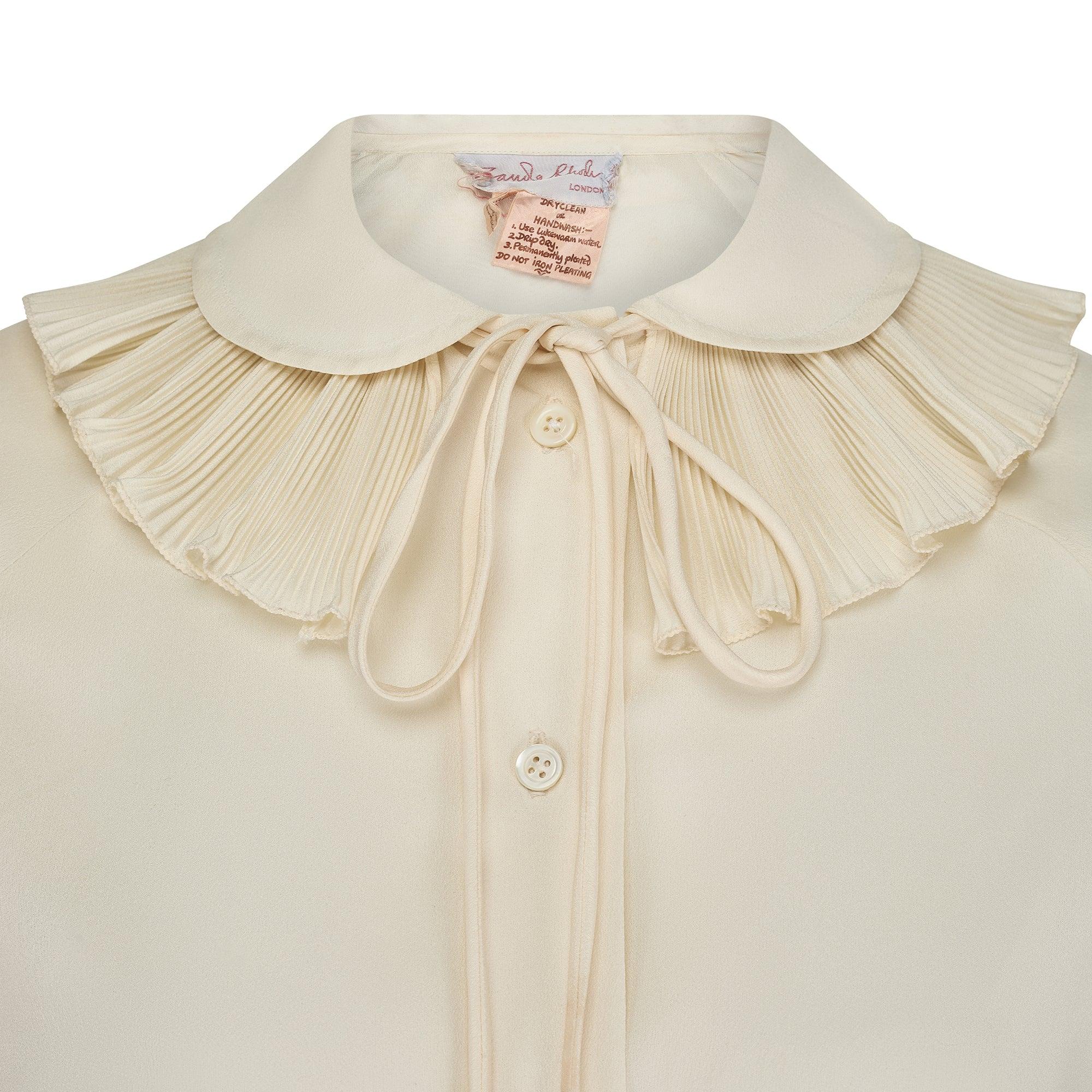 1970er Zandra Rhodes Cremefarbene Bluse mit abnehmbarem Rüschenkragen im Zustand „Hervorragend“ im Angebot in London, GB