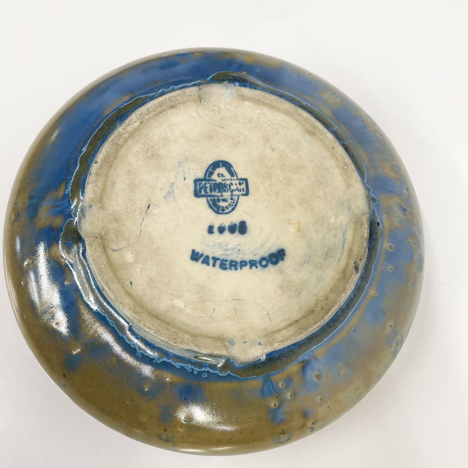Céramique Petit bol d'art moderne Zanesville Pottery bleu moucheté teinté cravate Ohio, années 1970 en vente