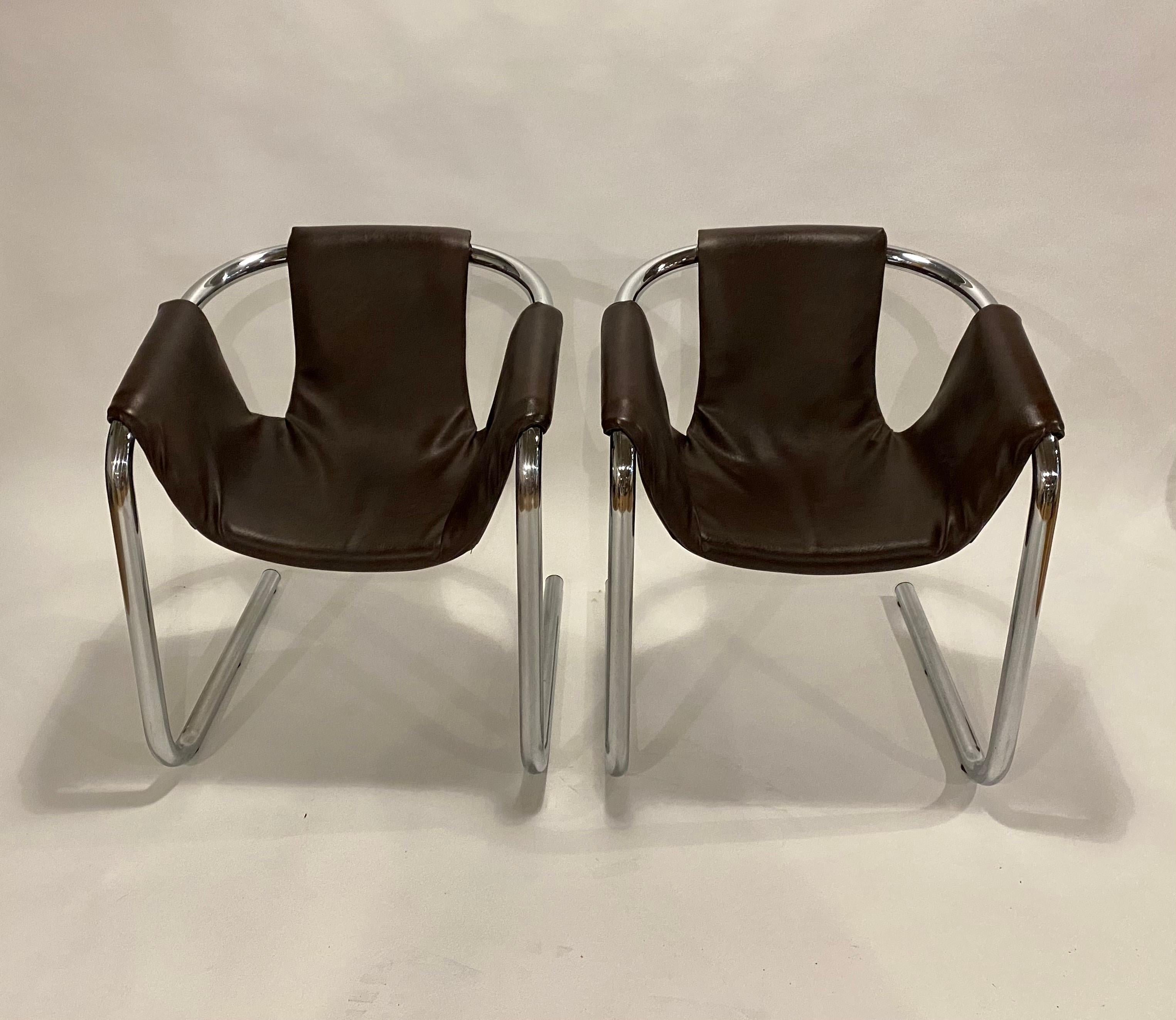 Pair of tuberlar chrome sling chairs designed by Duncan Burke and Gunter Eberle for Vecta Group in the 1970s manufactured in Italy.