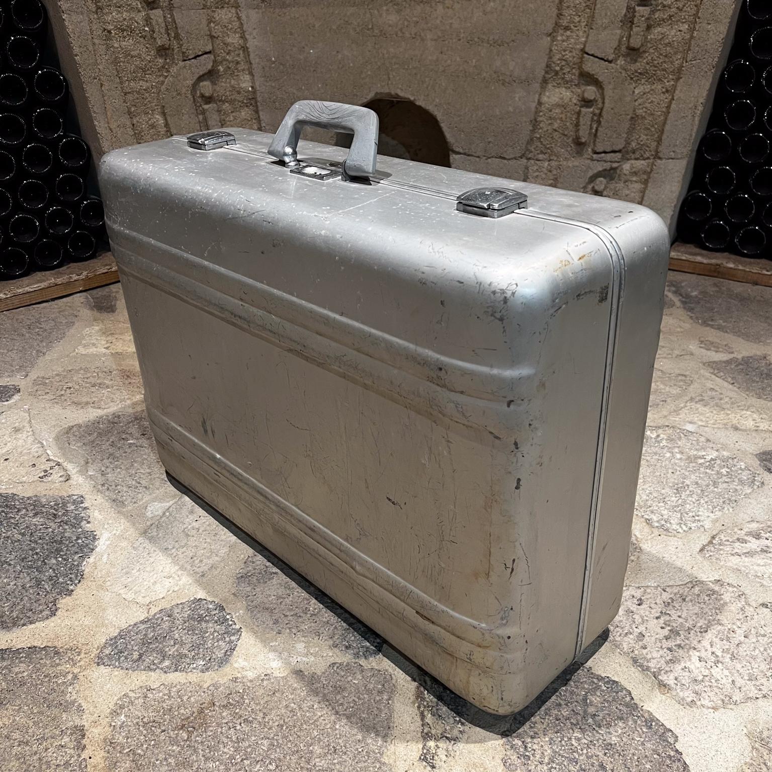1970s Zero Halliburton Aluminum Hard Suitcase Vintage Modern Luggage 1
