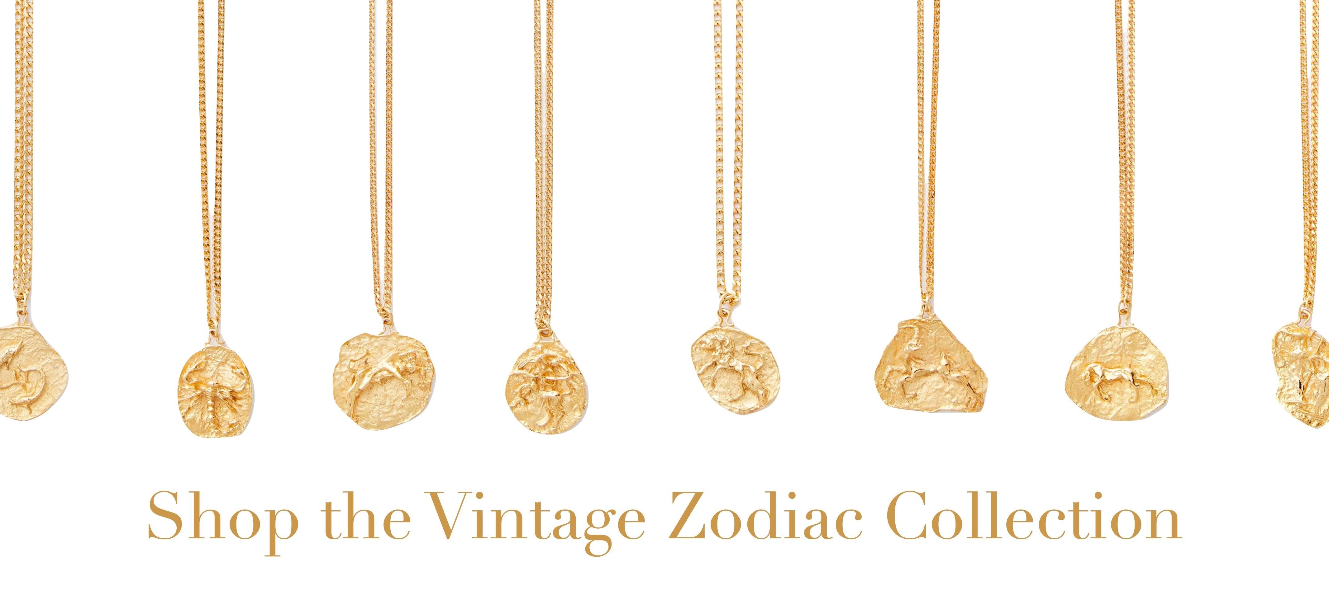 Retro  1970s Zodiac Medallion Necklace - Leo - Gold Plate For Sale