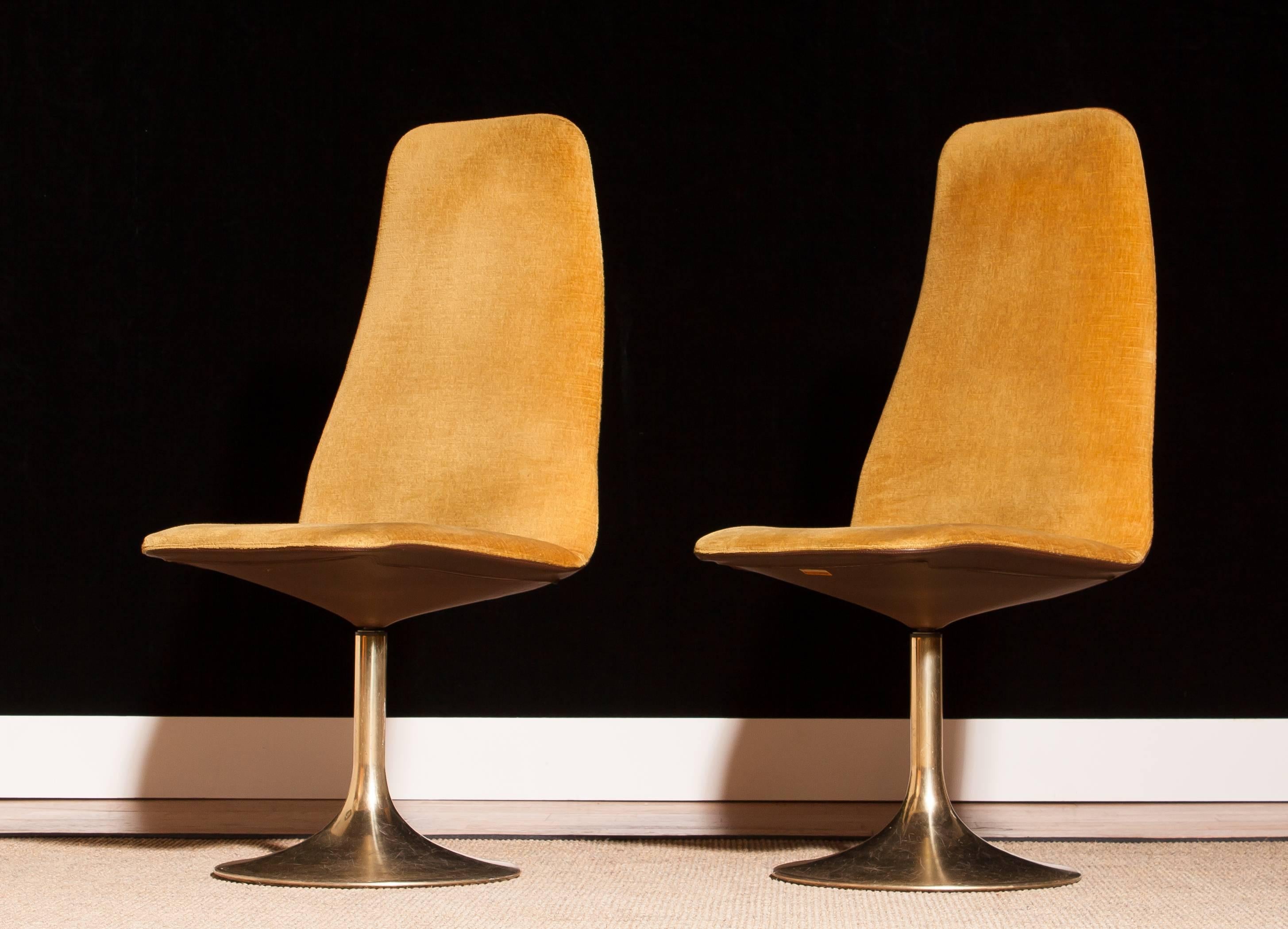 Swedish 1970s, a Pair of Gold Velours and Brass Swivel Chairs by Johanson Design