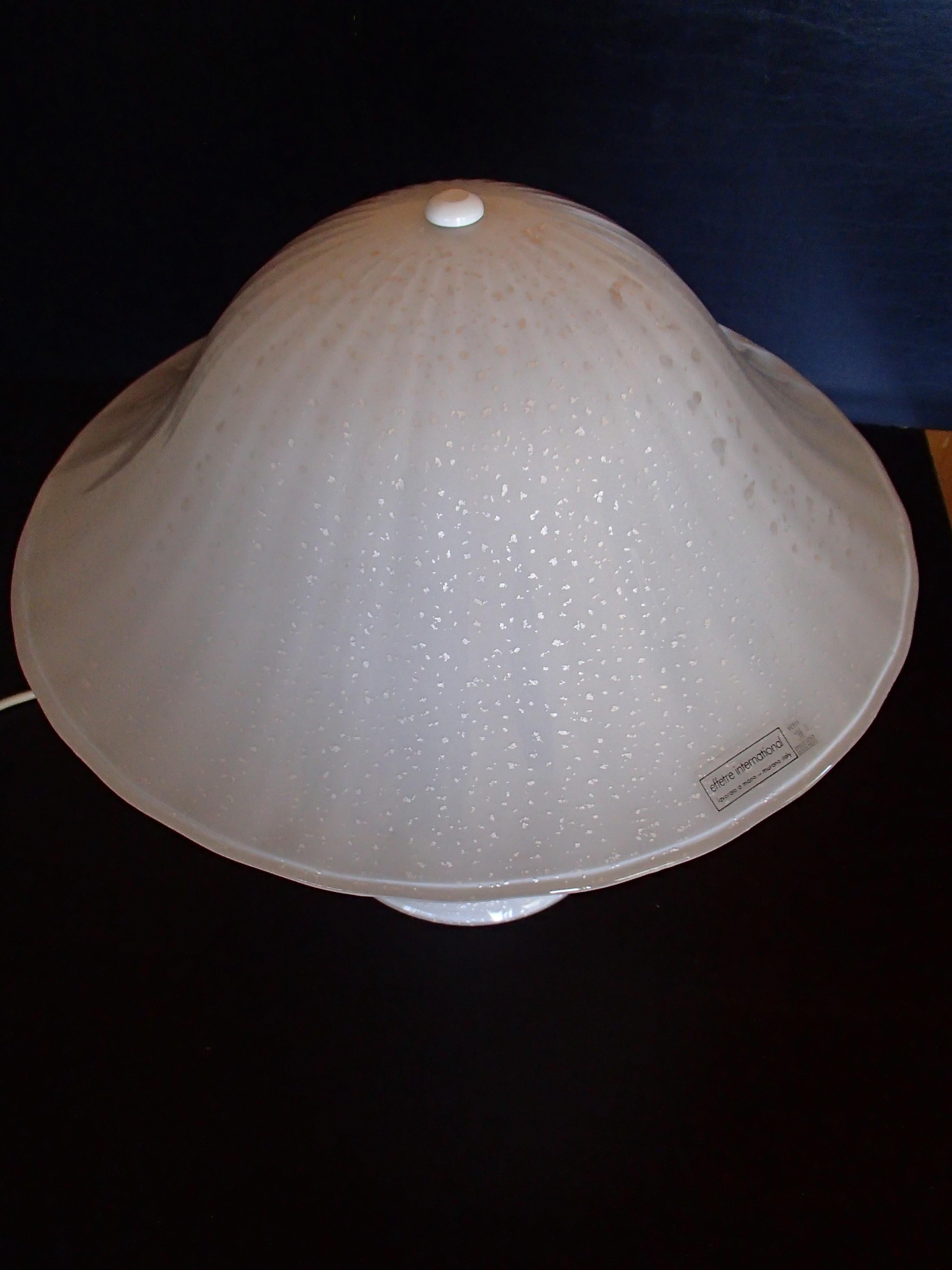 1970s Murano Effetre White Silver Table Lamp All Glass Also the Base Lights In Excellent Condition For Sale In Weiningen, CH