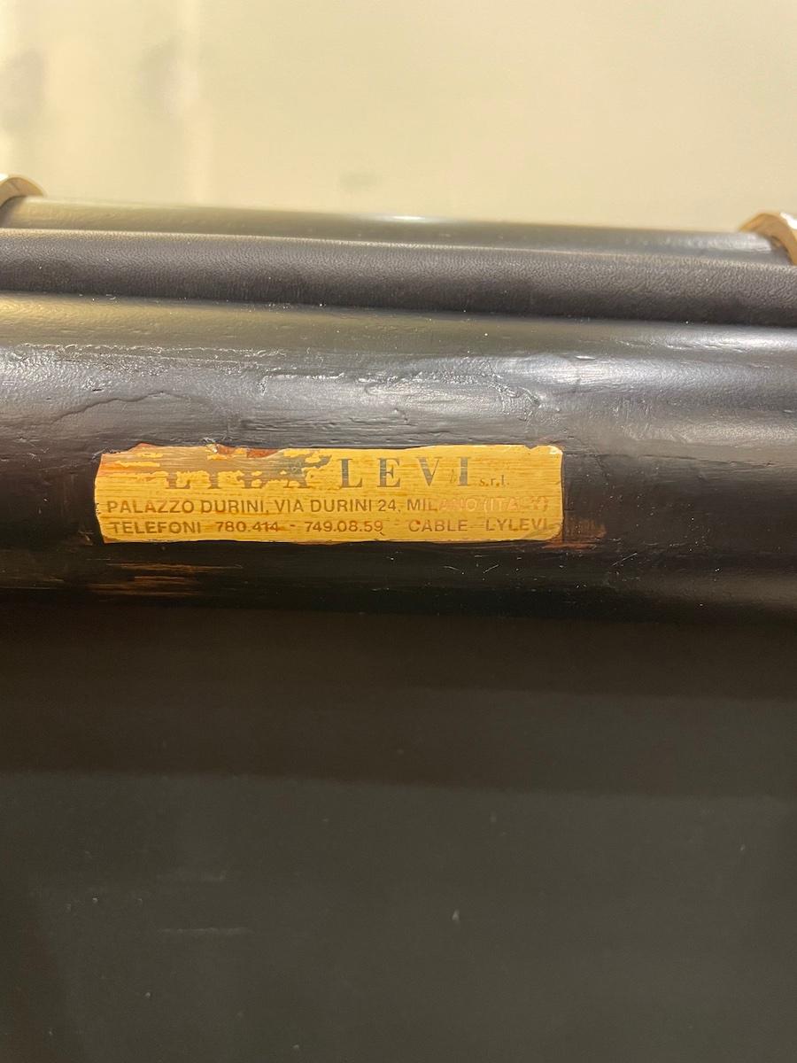 1970Zwei McGuire Direktorenstühle (Moderne der Mitte des Jahrhunderts) im Angebot