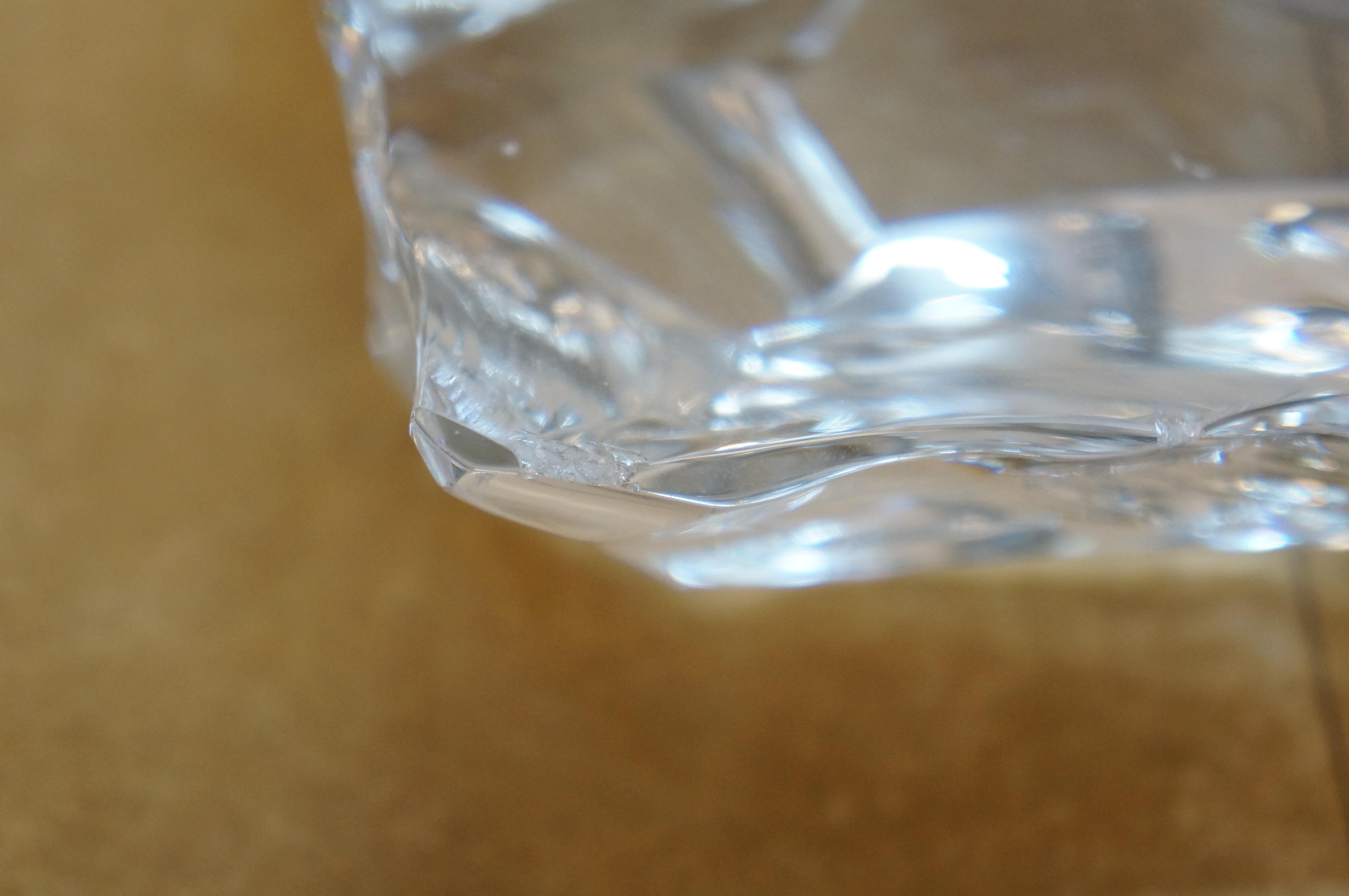 20ième siècle 1971 Baccarat Crystal Brutalist Piece Unique Ashtray Paperweight Sculpture 8
