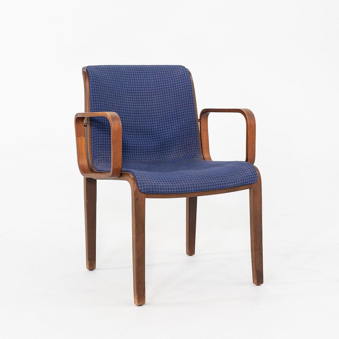 1971 Bill Stephens per Knoll Sedia da pranzo serie 1300 in tessuto blu e noce in vendita 4