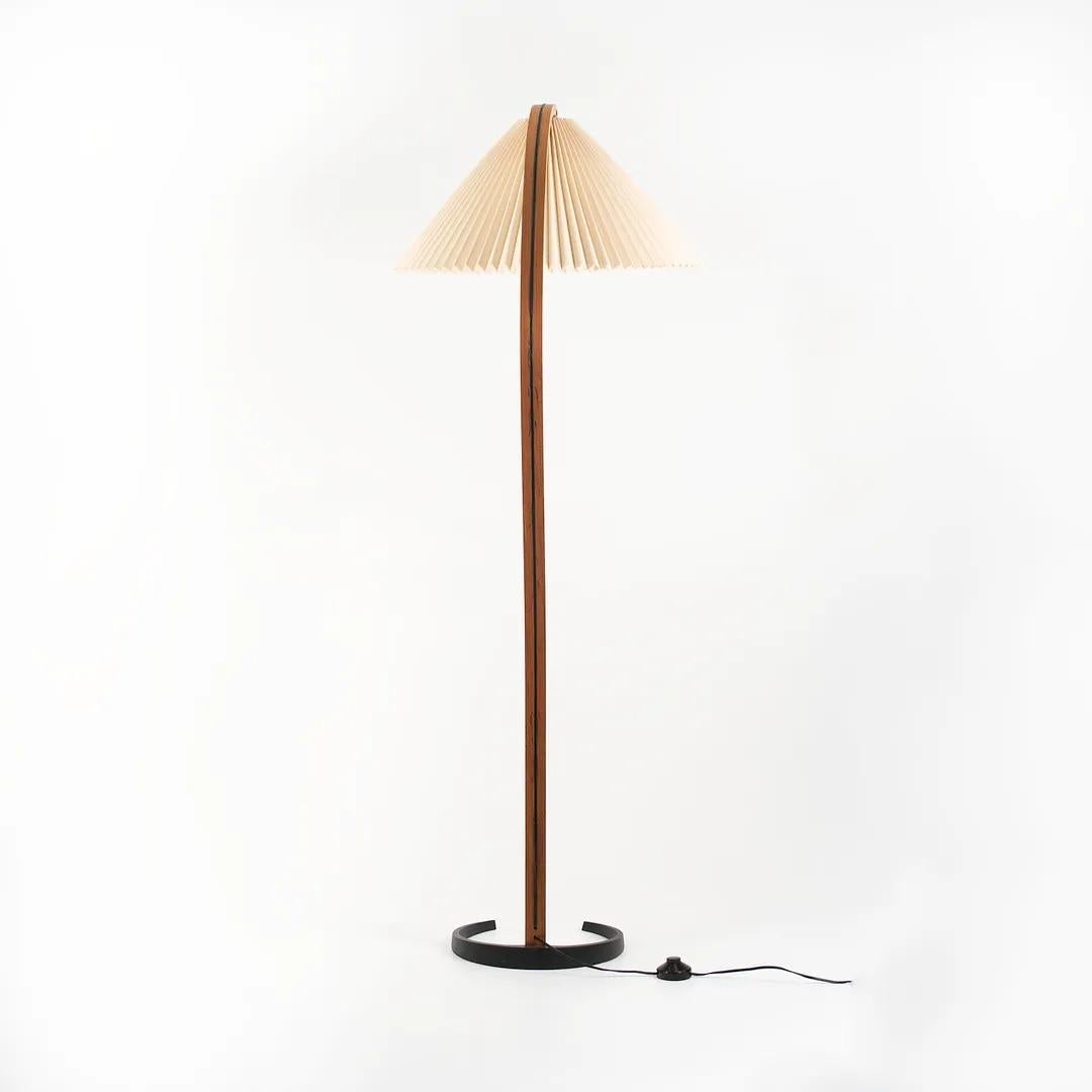 1971 Caprani Teck and Linen Timberline Floor Lamp by Mads Caprani Denmark en vente 1