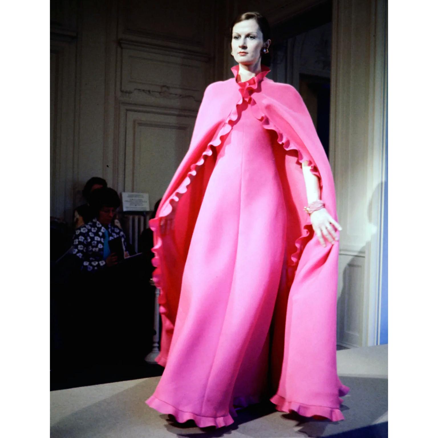 1971 Christian Dior Haute Couture Pink Ruffled Runway Evening Dress Grace Kelly  10