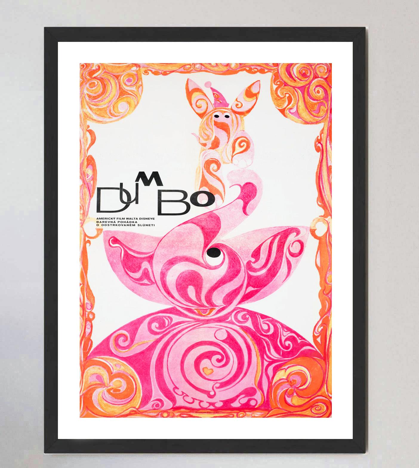 1971 Dumbo (Tschechisch) Original Vintage By Plakat (Papier) im Angebot