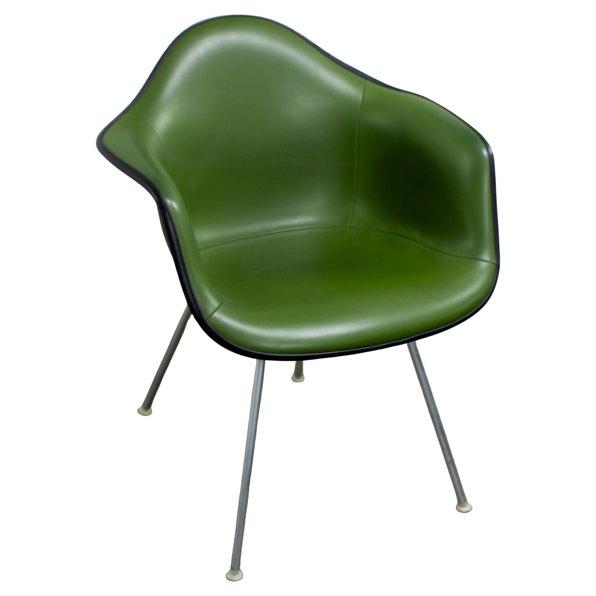 1971 MCM Eames Herman Miller Geformter Glasfaserschalen-Sessel Gepolstert Grün