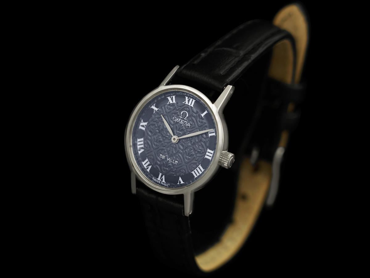 1971 Omega De Ville Vintage Reloj de vestir de señora de cuerda manual con esfera en relieve - SS en Excelente estado para la venta en Suwanee, GA
