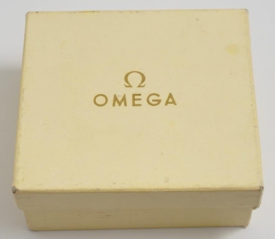1971 OMEGA Vintage Ladies 18K White Gold Bracelet Watch - NOS with Papers & Boxe For Sale 4