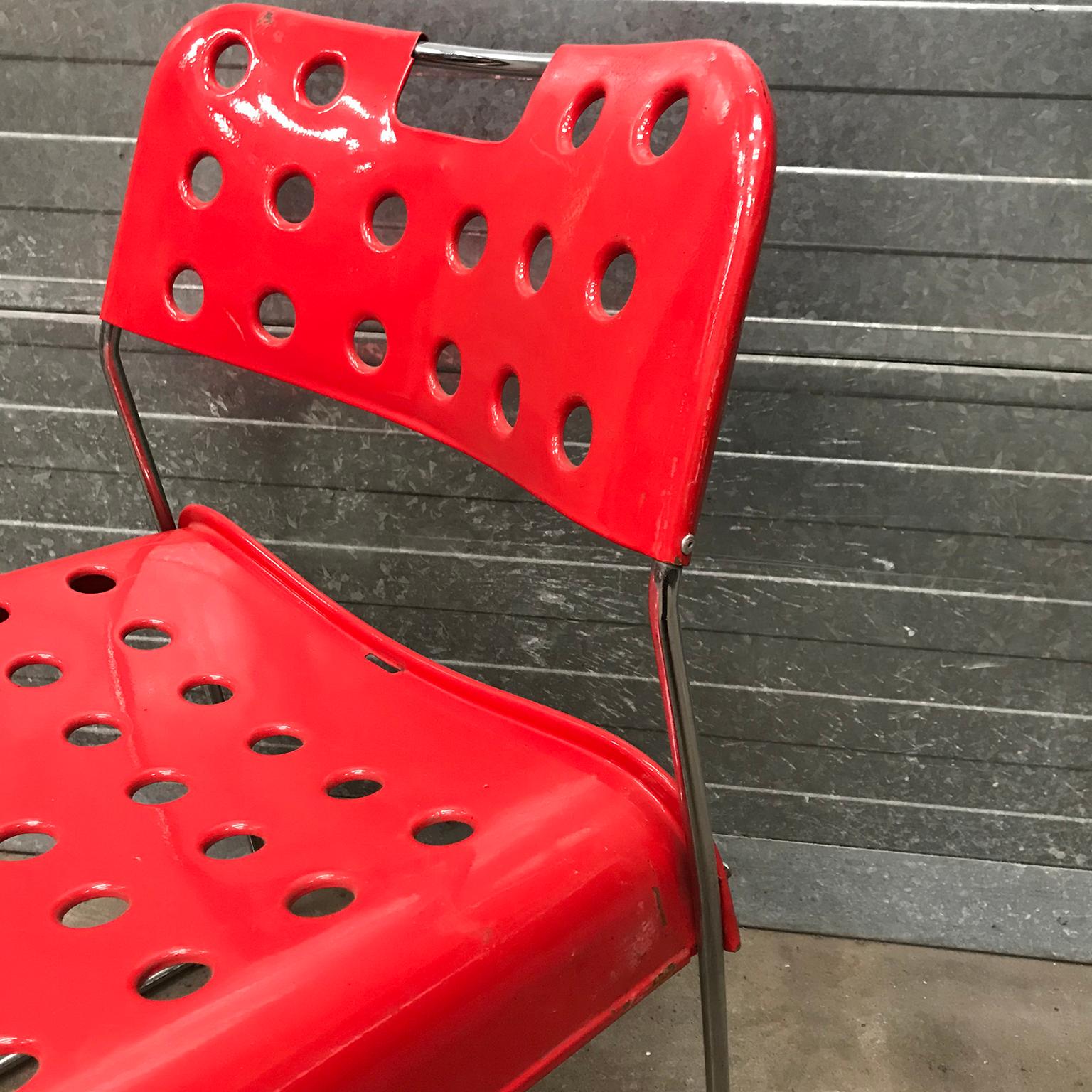 1971, Rodney Kinsman, for Bieffeplast, 2 Rare Red Omstak Stacking Chairs For Sale 11