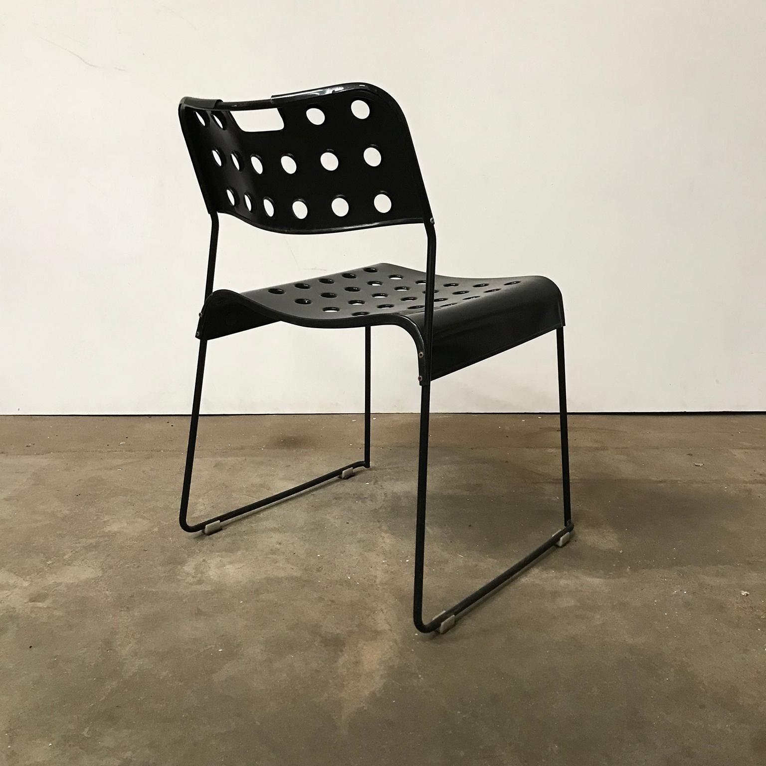 1971, Rodney Kinsman, Set of Rare All Black, Incl. Frame, Omstak Stacking Chairs In Good Condition In Amsterdam IJMuiden, NL