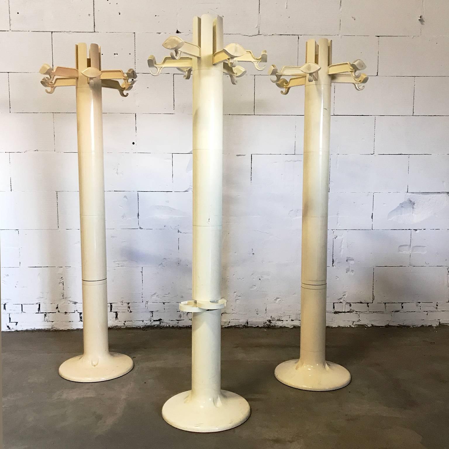 Questo articolo fa parte della collezione privata di Casey Godrie e si trova nella sua casa privata.  Chiedigli dei preventivi di spedizione competitivi. La sua incredibile Dune Villa, ad Amsterdam Beach,  controlla le ultime foto su questo annuncio