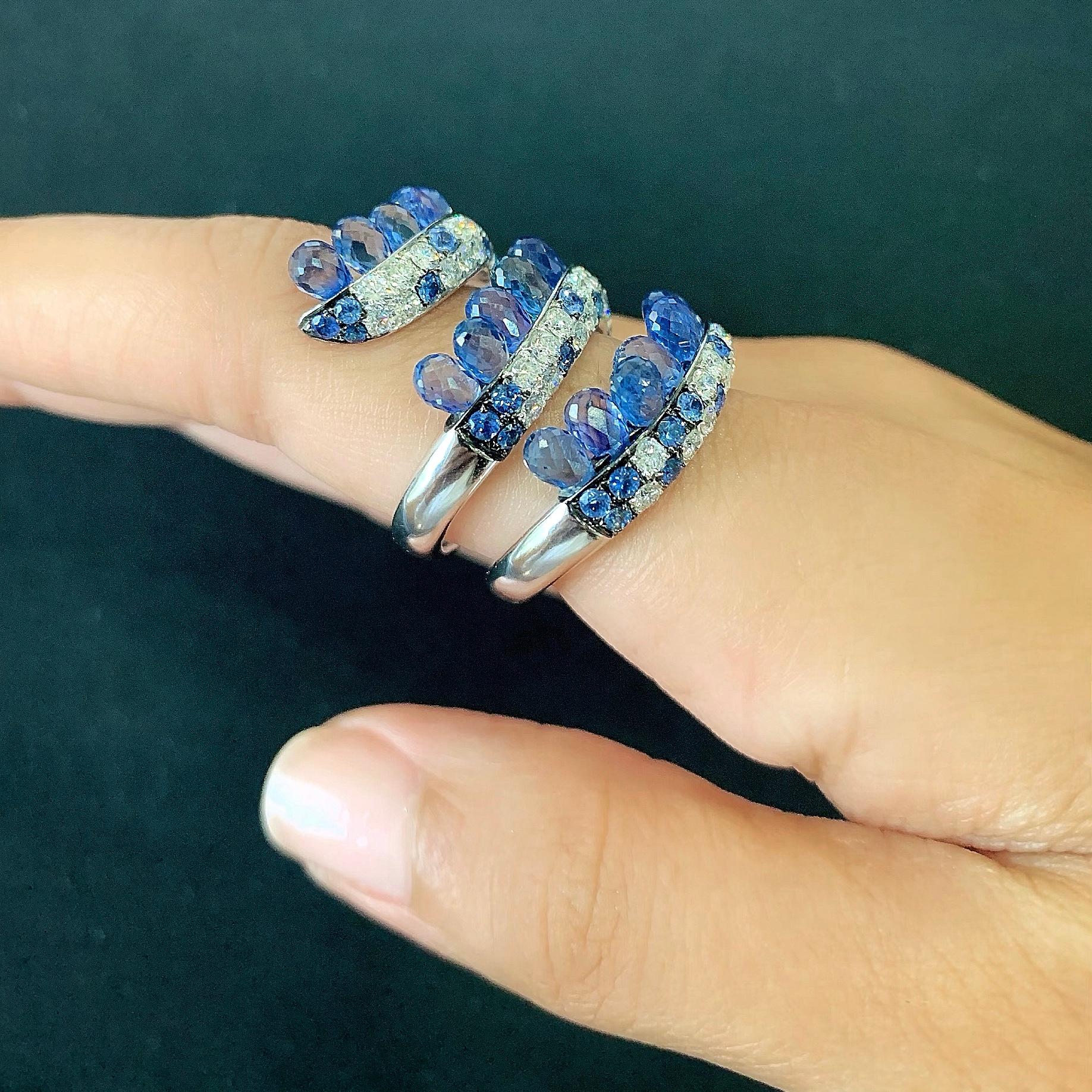Contemporary 19.72 Carat Blue Sapphire Briolette Diamond 18 Karat White Gold Diamond Ring