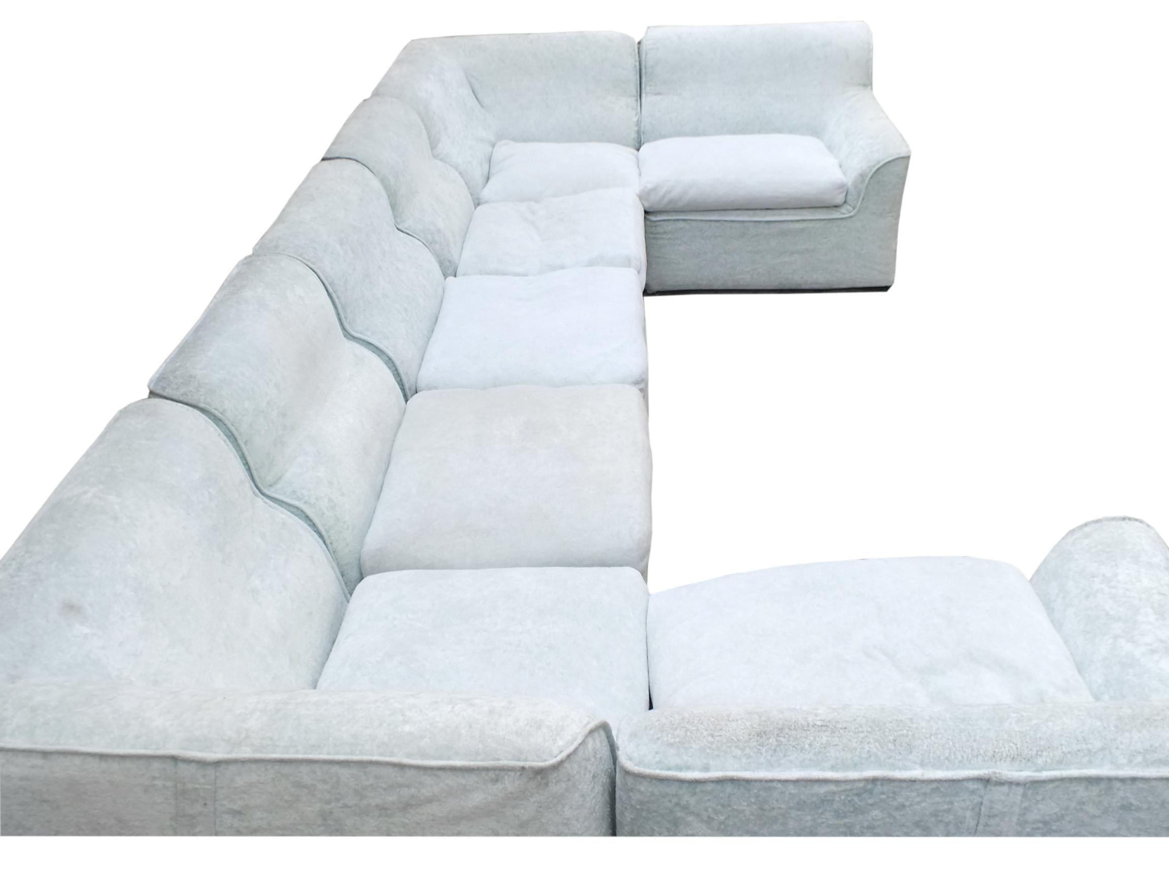 1972 Dino Gavina Studio Simon Kazuhide Takahama Sectional Sofa In Good Condition For Sale In Biella, IT