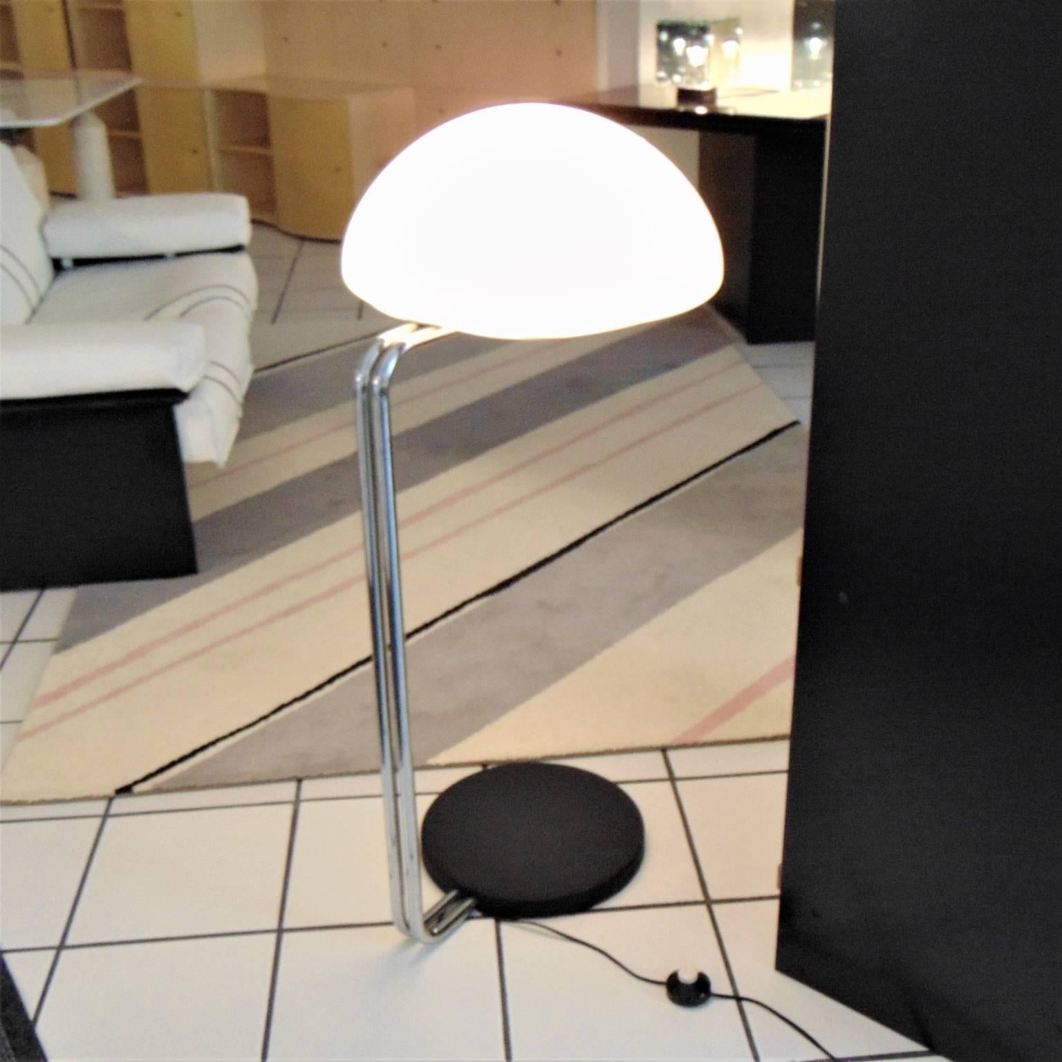 1972 Floor Lamp Opaline White Glass, Steel, Black Base by Sormani Nucleo, Italy For Sale 5
