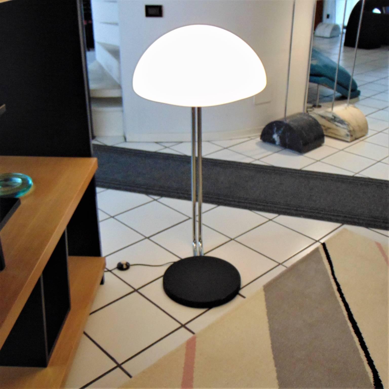 1972 Floor Lamp Opaline White Glass, Steel, Black Base by Sormani Nucleo, Italy For Sale 6