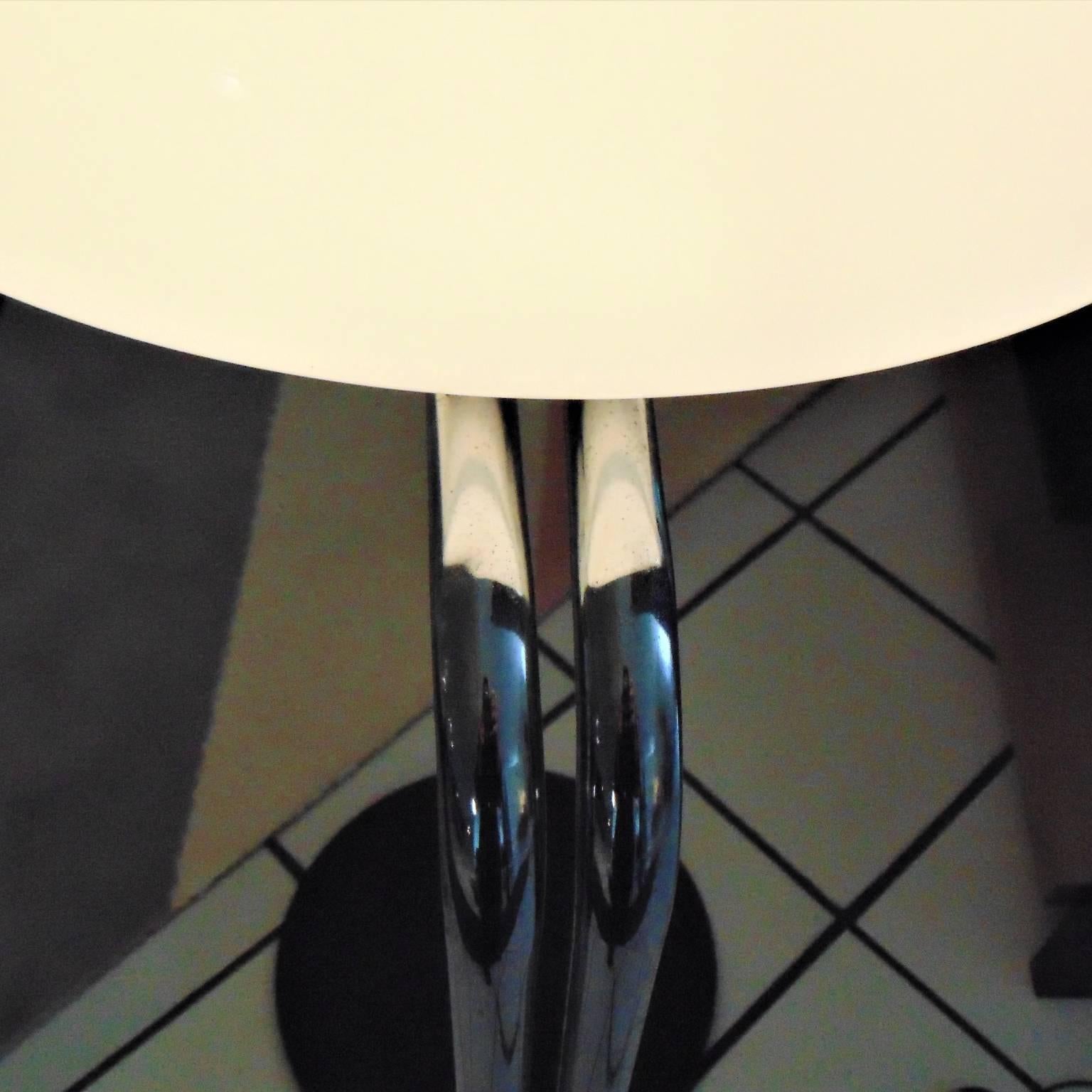 1972 Floor Lamp Opaline White Glass, Steel, Black Base by Sormani Nucleo, Italy For Sale 8