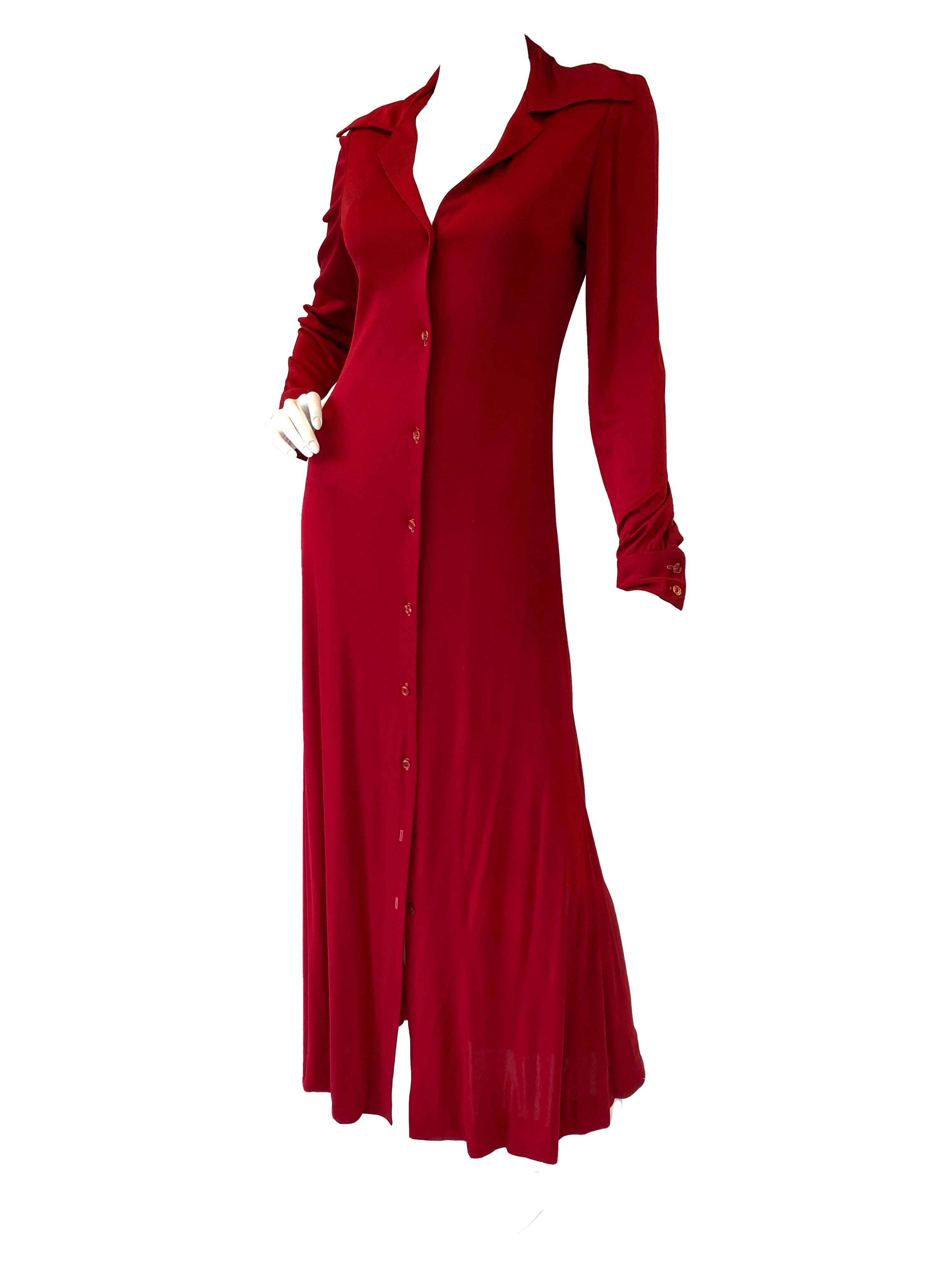 This is dress is Classic Halston.  He created clothing that is both incredibly comfortable and sensual at the same time and without ever being too revealing. Not an easy feat at all ... but he made it look so easy. 

The lightweight jersey length