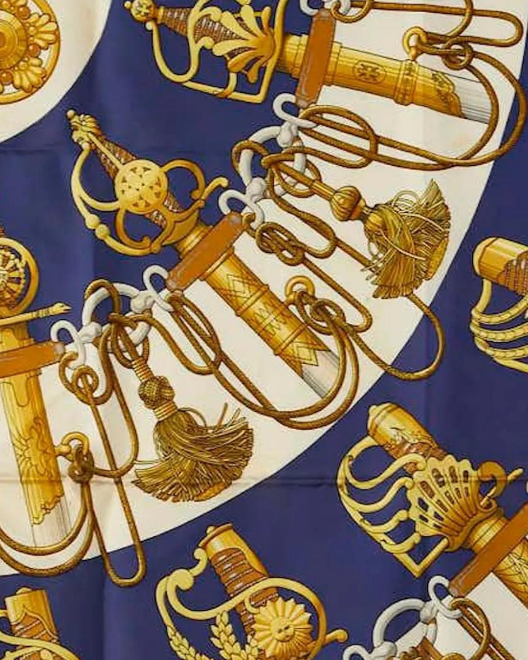 Nero 1972 Sciarpa Hermès Navy 