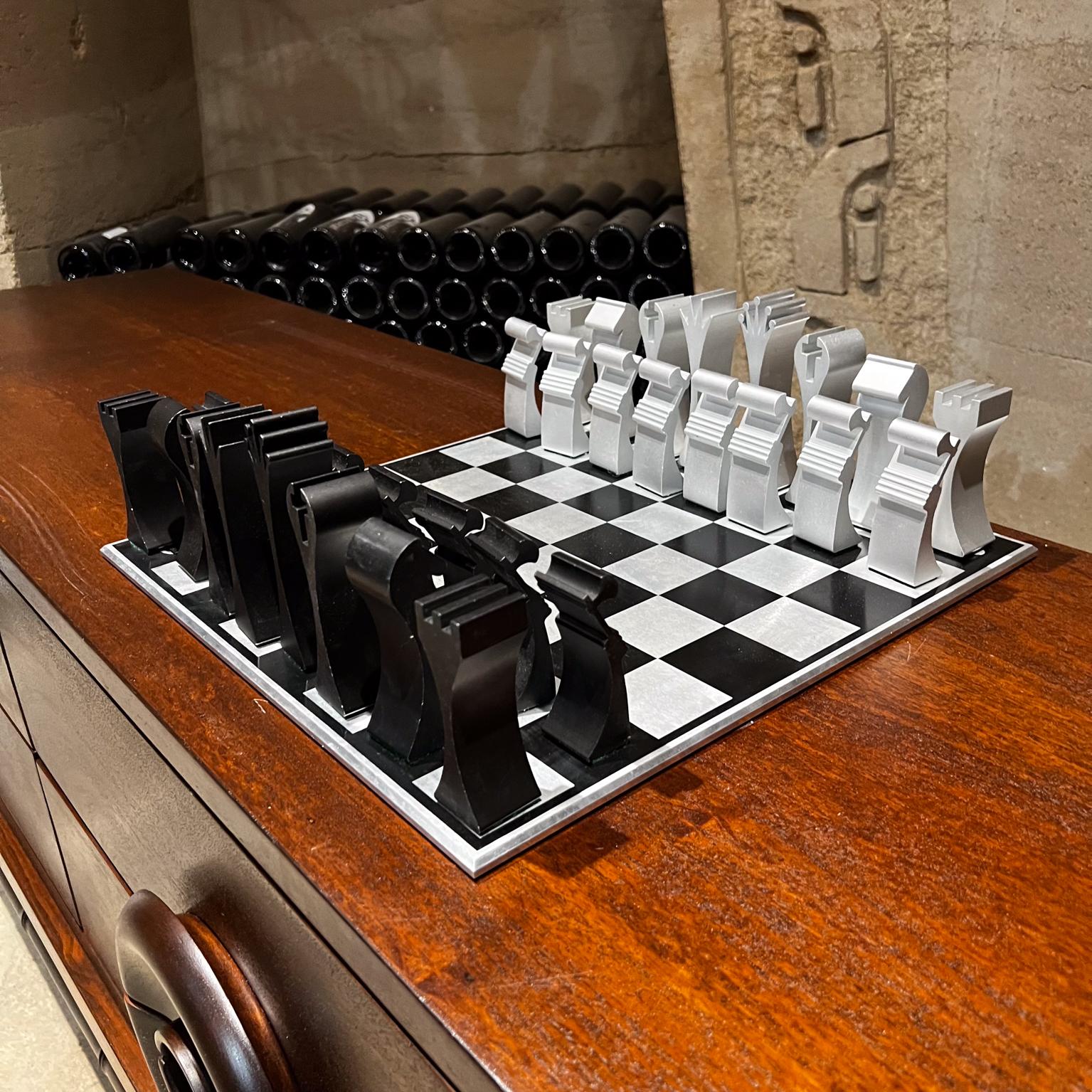 1972 Modernist Columbia Aluminum Chess Set by Scott Wolfe For Sale 4