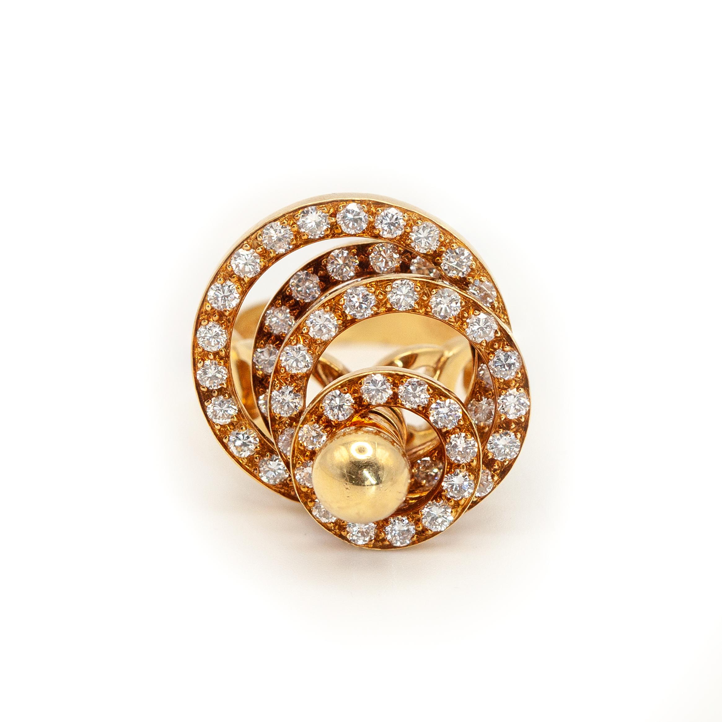 1972 Norman Teufel Anillo de oro amarillo de 18 quilates con movimiento de diamantes Moderno