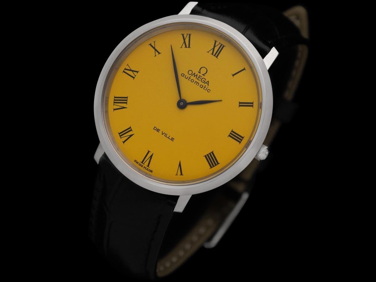 Men's 1972 OMEGA De Ville Vintage Mens Full Size SS Steel RR Yellow Watch - Mint with For Sale
