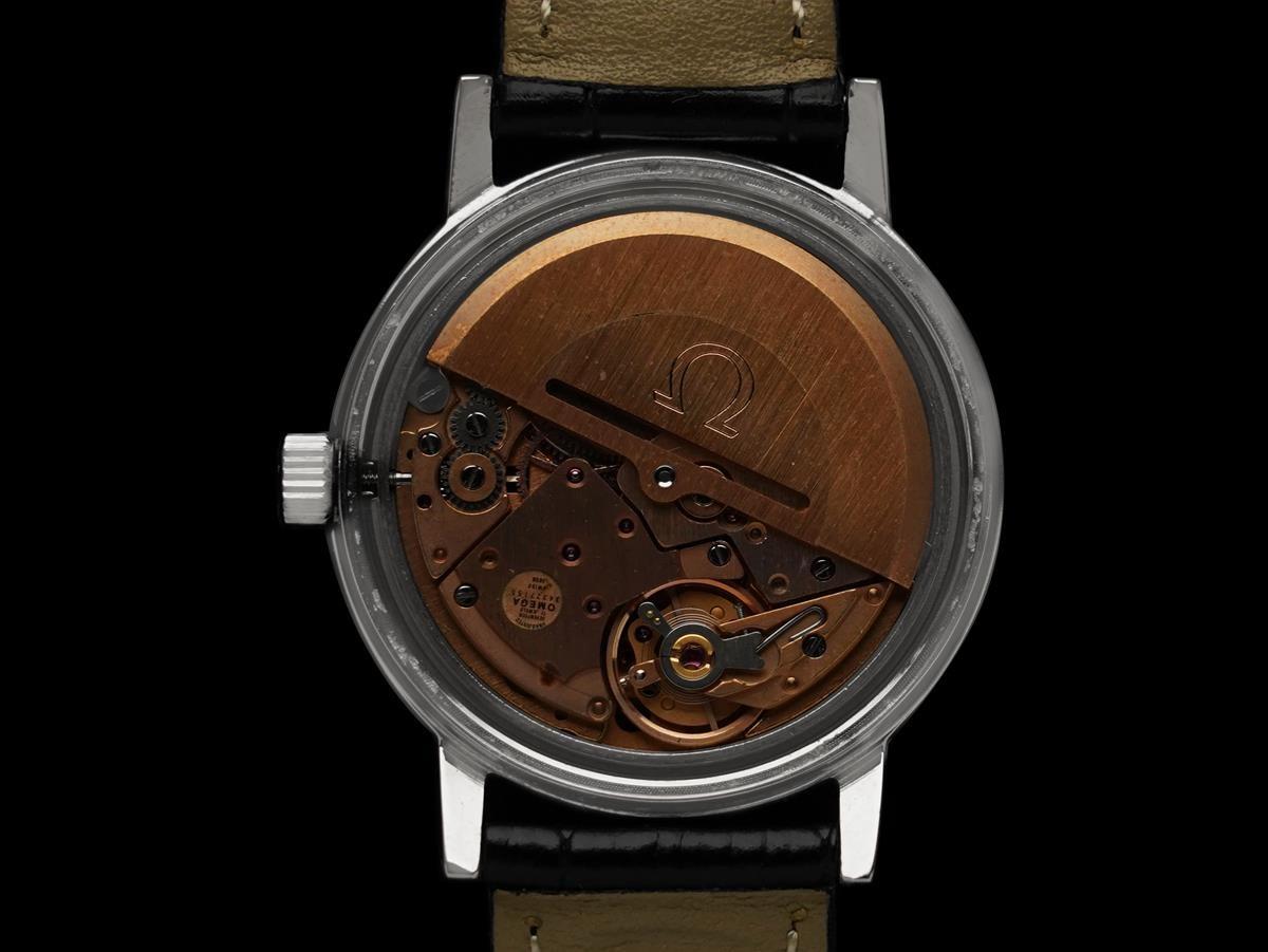 1972 Omega Geneve Vintage Montre automatique pour homme avec date du jour - acier inoxydable en vente 3