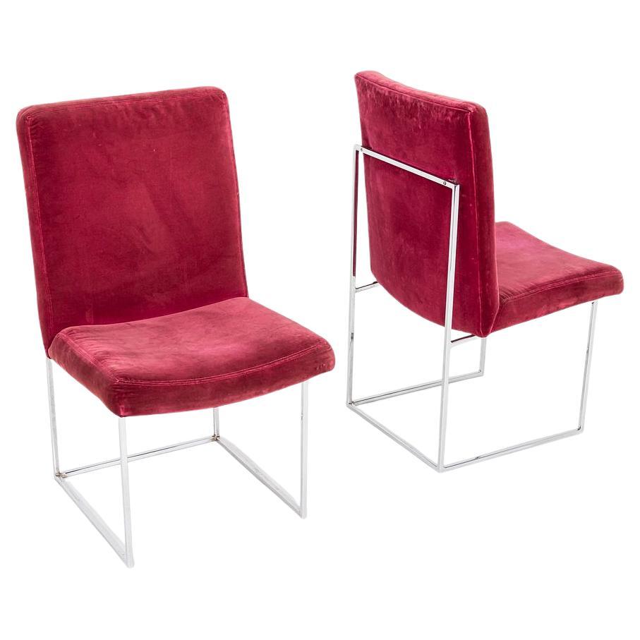 1972 Pareja de sillas de comedor de estructura delgada Milo Baughman para Thayer Coggin, en mohair