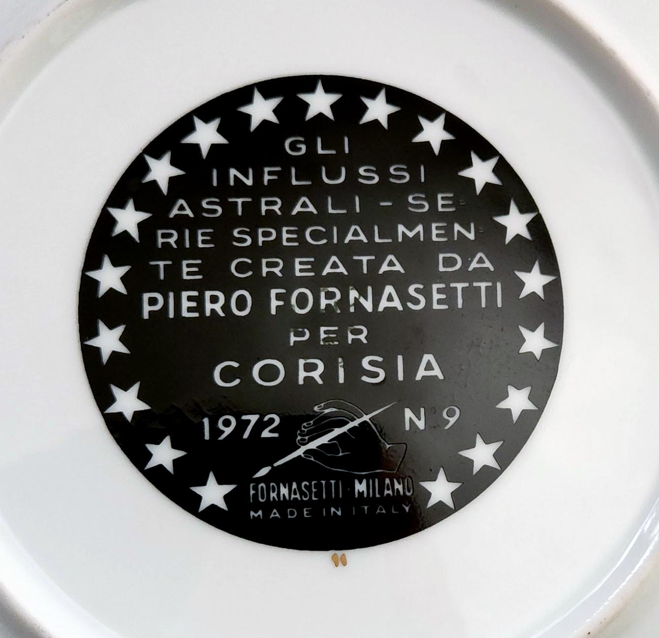 italien 1972 Assiette du Zodiac en porcelaine de Piero Fornasetti, numéro 9 Bélier, motif Astrali en vente
