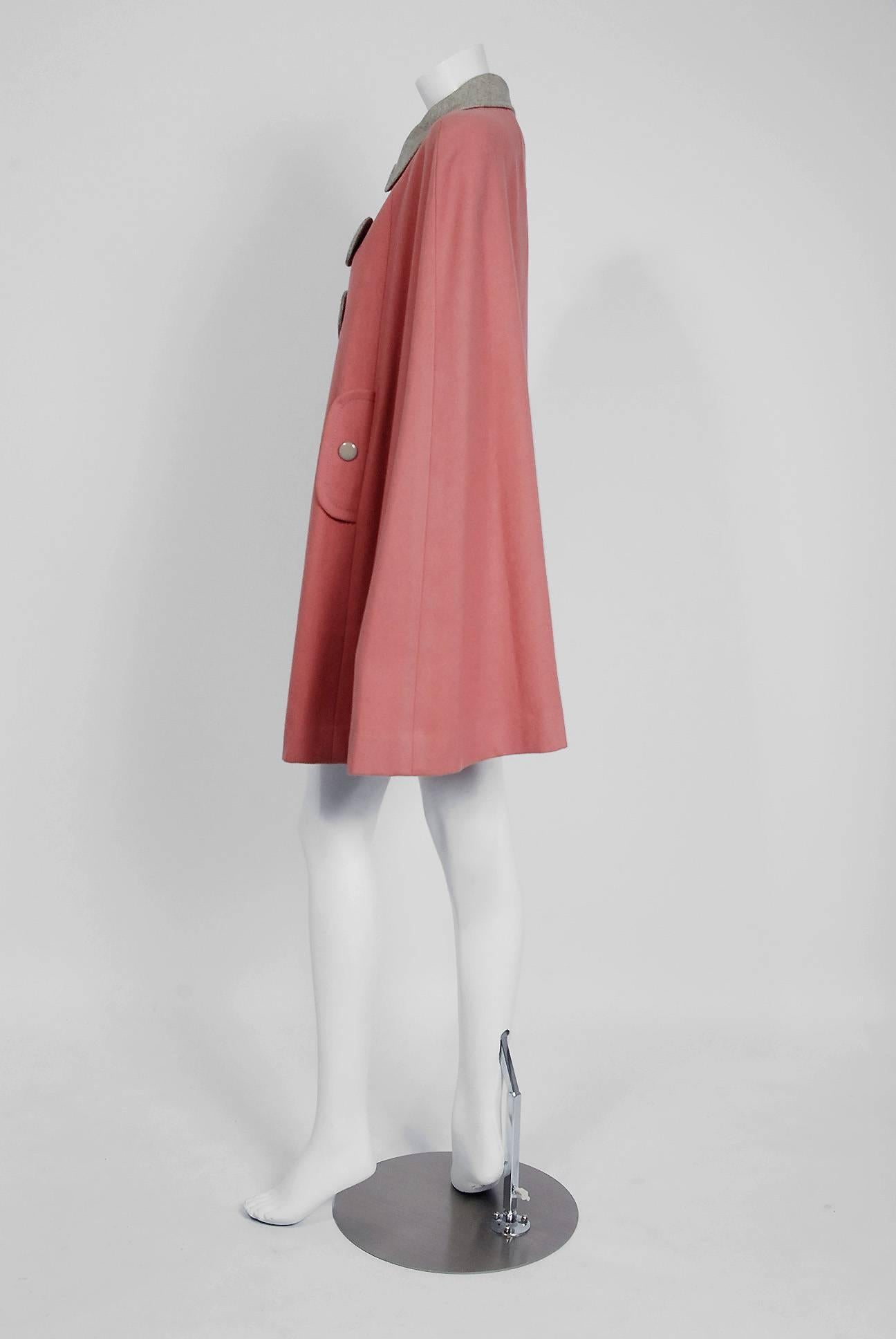 1972 Pierre Cardin Paris Mauve-Pink & Gray Block Color Wool Space Age Mod Cape  2