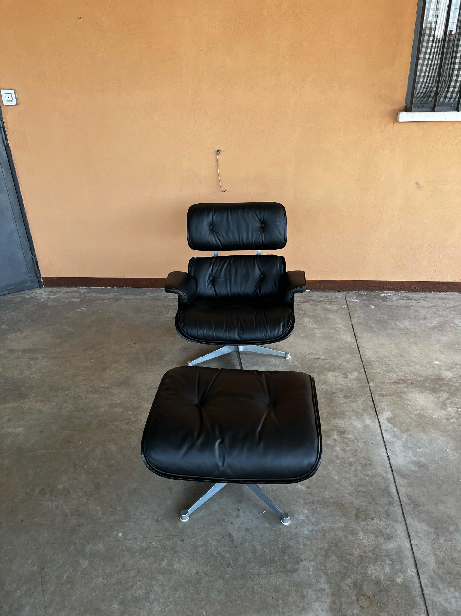 1973 Eames 670 Lounge Chair and 671 Ottoman Black Leather Herman Miller by ICF 9