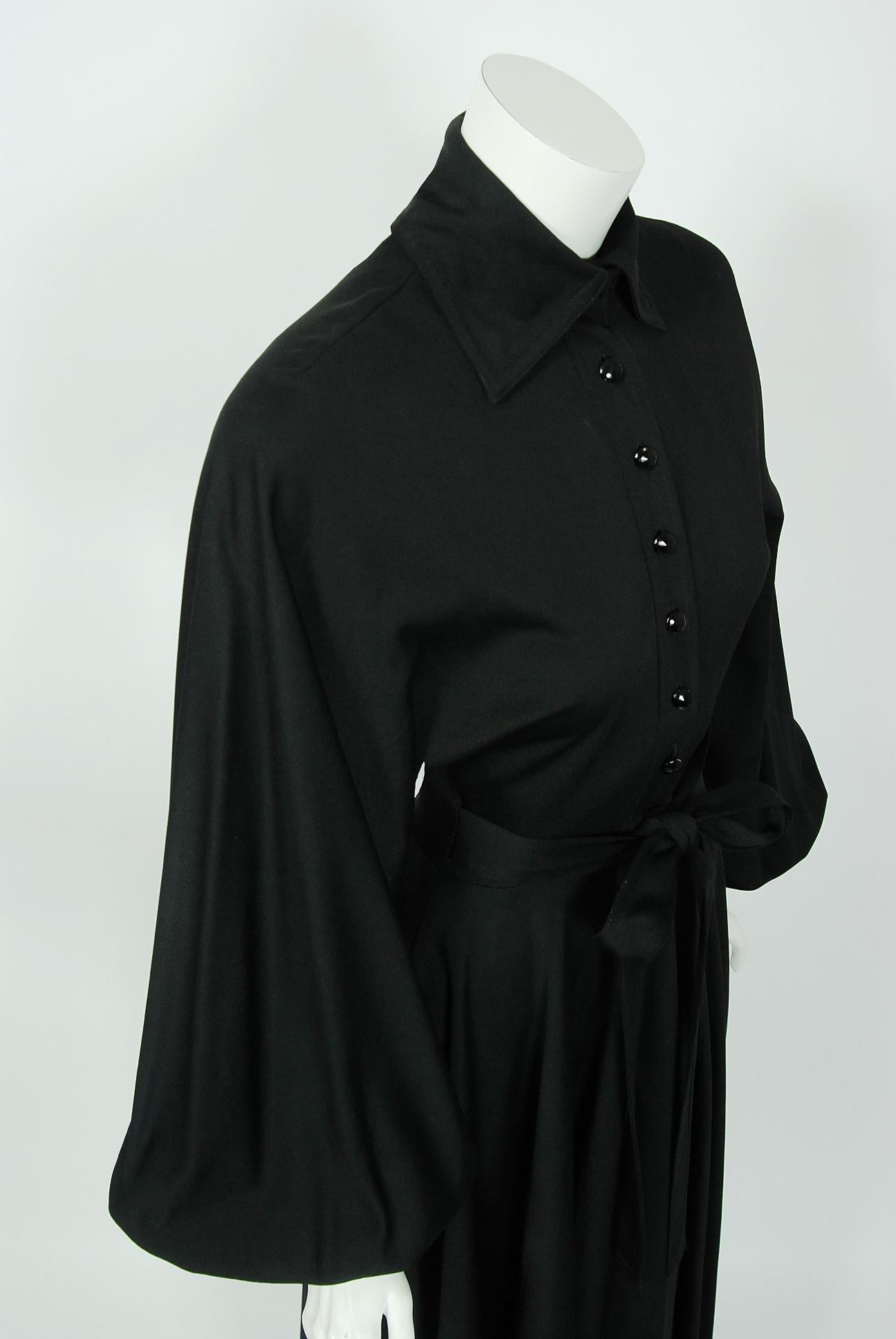 Black 1973 Jean Varon Documented 'Cobweb' Spider Novelty Jersey Billow-Sleeve Dress 