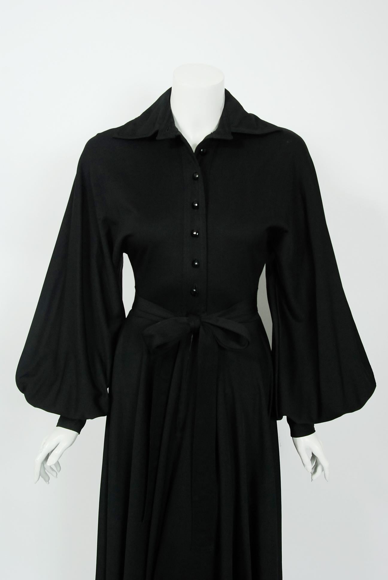 Women's 1973 Jean Varon Documented 'Cobweb' Spider Novelty Jersey Billow-Sleeve Dress 