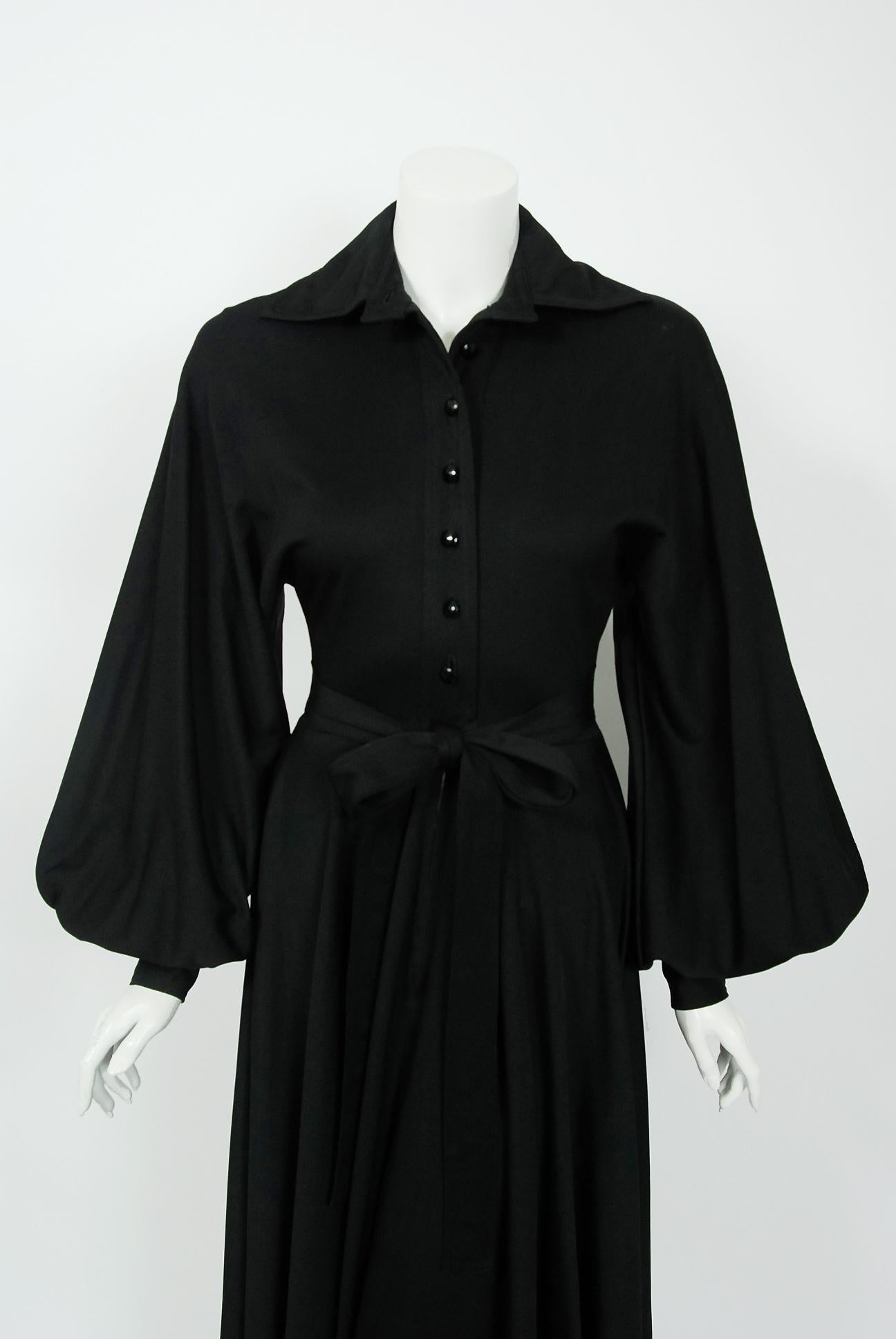Women's 1973 Jean Varon Documented 'Cobweb' Spider Novelty Jersey Billow-Sleeve Dress
