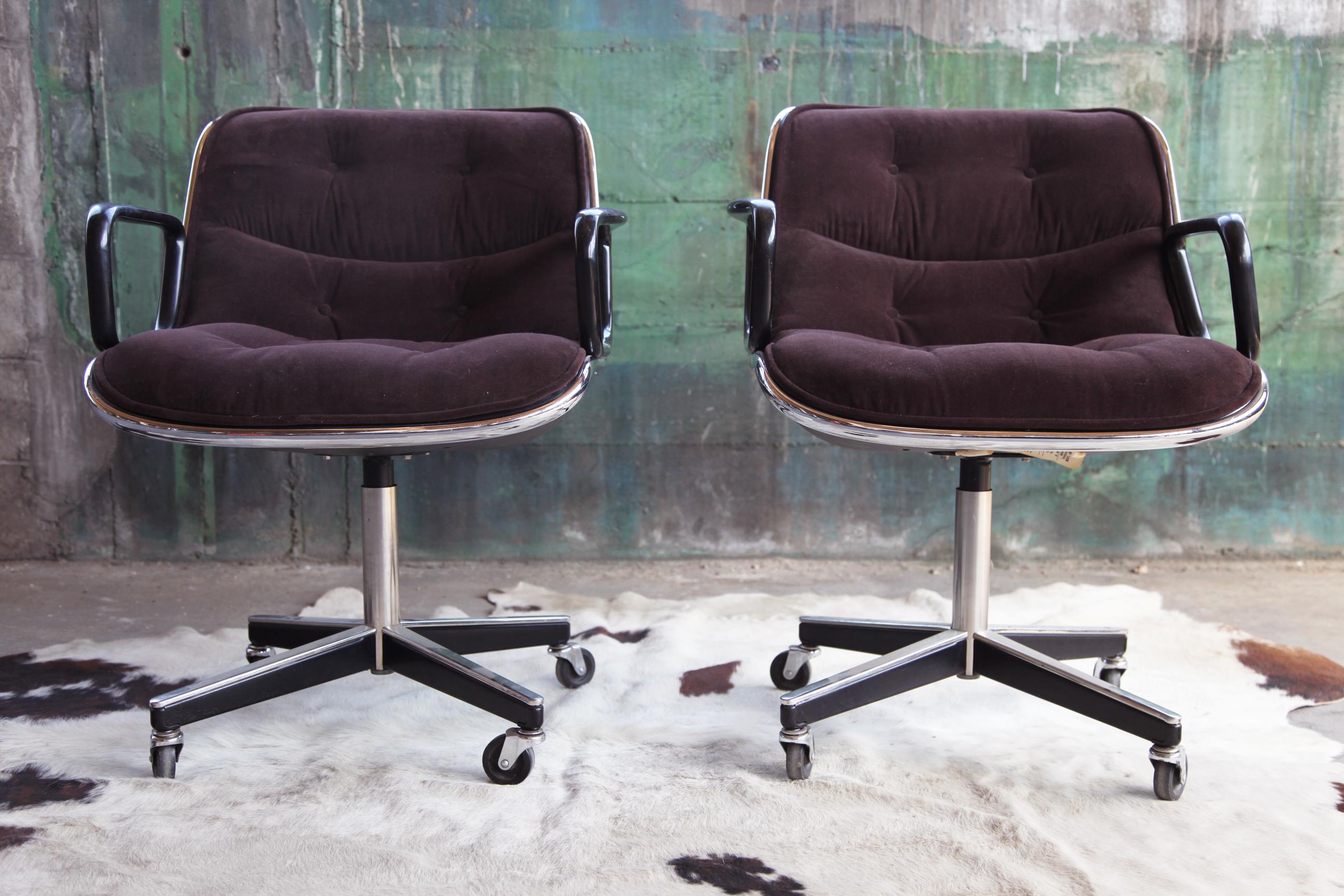 1973 Knoll Executive Chrome and Tufted Velour Office Chair For Sale 1