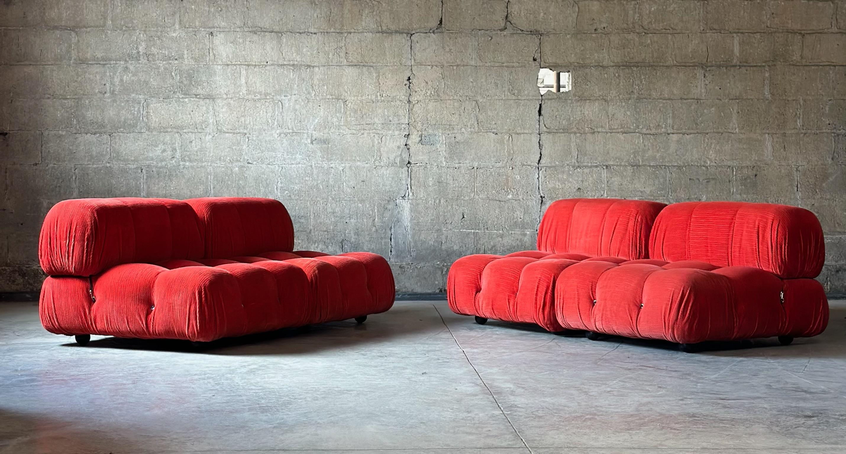 1973 Mario Bellini para B&B Italia Sofá modular Camaleonda Terciopelo en venta