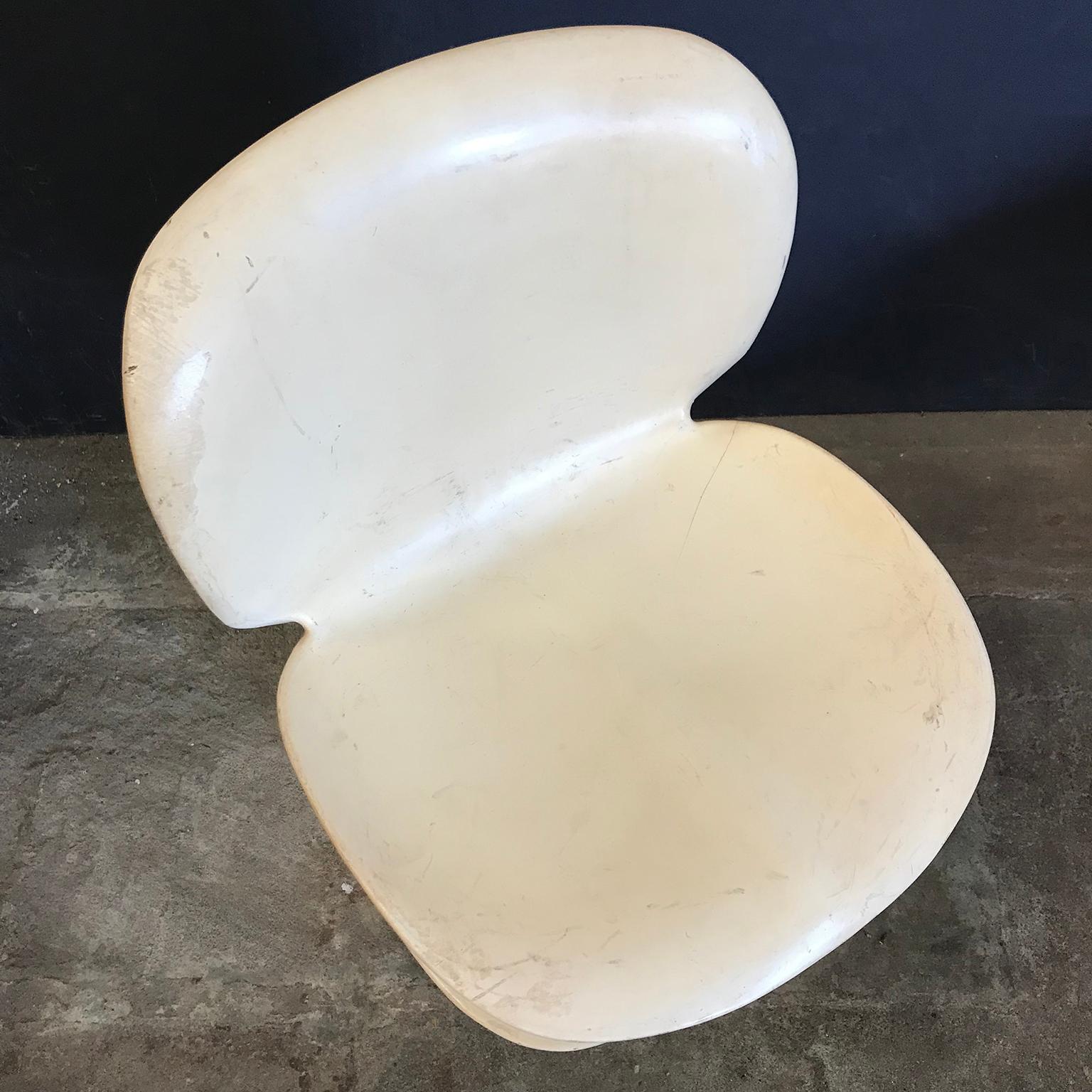 Plastic 1973, Pierre Paulin for Boro Belgium, Very Rare Organic 8810 Flower Chair