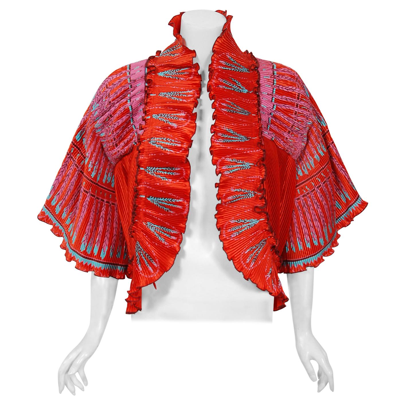 1973 Zandra Rhodes Couture Hand Painted Feather Print Red Pleated Jacket 