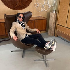 1974 Brown Leather Arne Jacobsen for Fritz Hansen Egg Chair & Ottoman