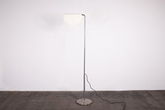 Stehlampe aus Weiß und Marmor von Bruno Gecchelin für Skipper, Italien, 1974.