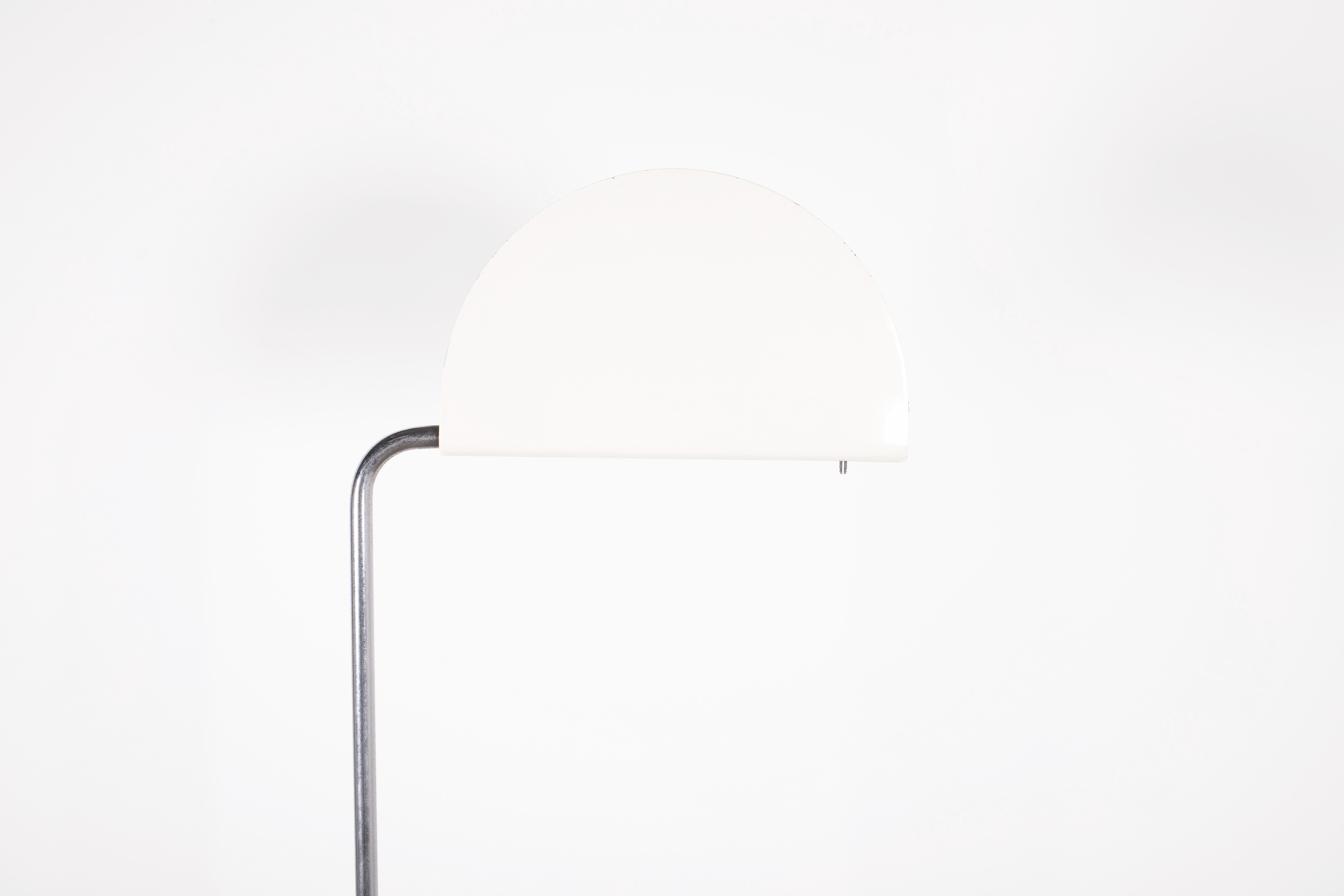 Chrome 1974 Bruno Gecchelin Standing Floor Lamp in White & Marble for Skipper, Italy. For Sale