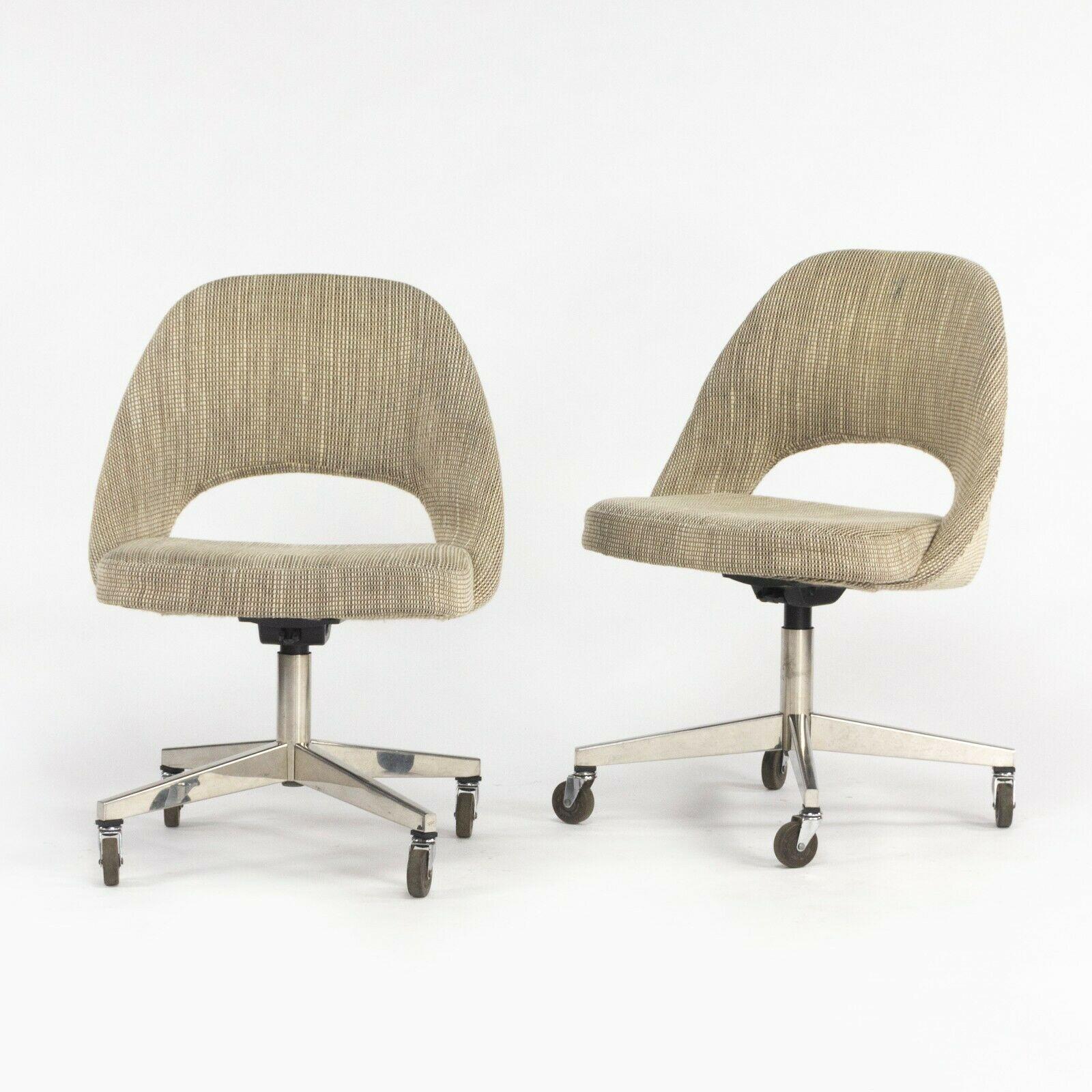 Listed for sale is a single (each chair is sold separately, though eight are available) Eero Saarinen rolling executive armless office chair. These are gorgeous and original examples, which are dated 1974 and came from an Ithaca, New York law