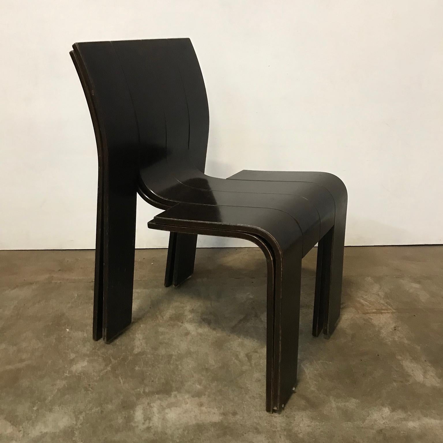 Dutch 1974, Gijs Bakker, Castelijn, Brown Varnished Stackable Bended Wood Strip Chairs