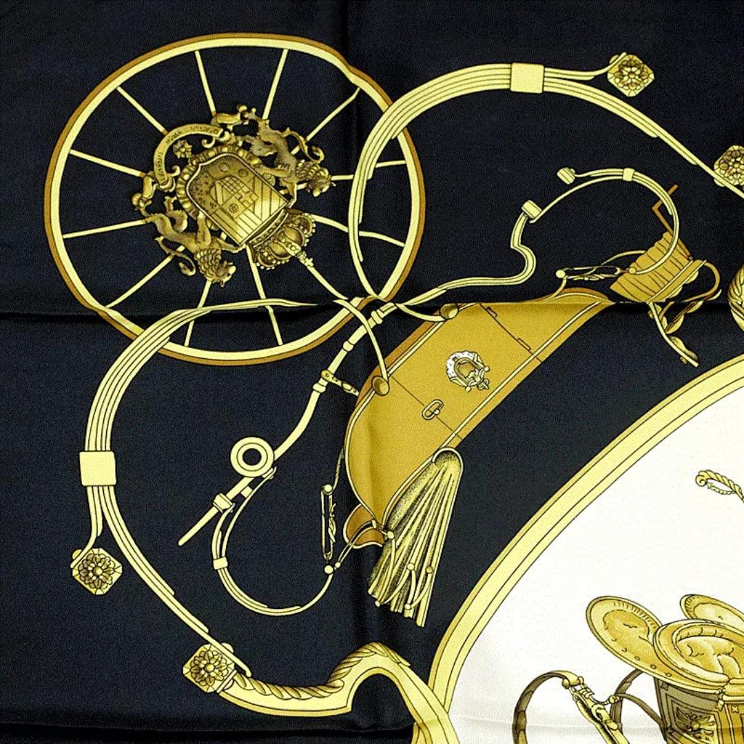 1974 Pañuelo Hermès negro 